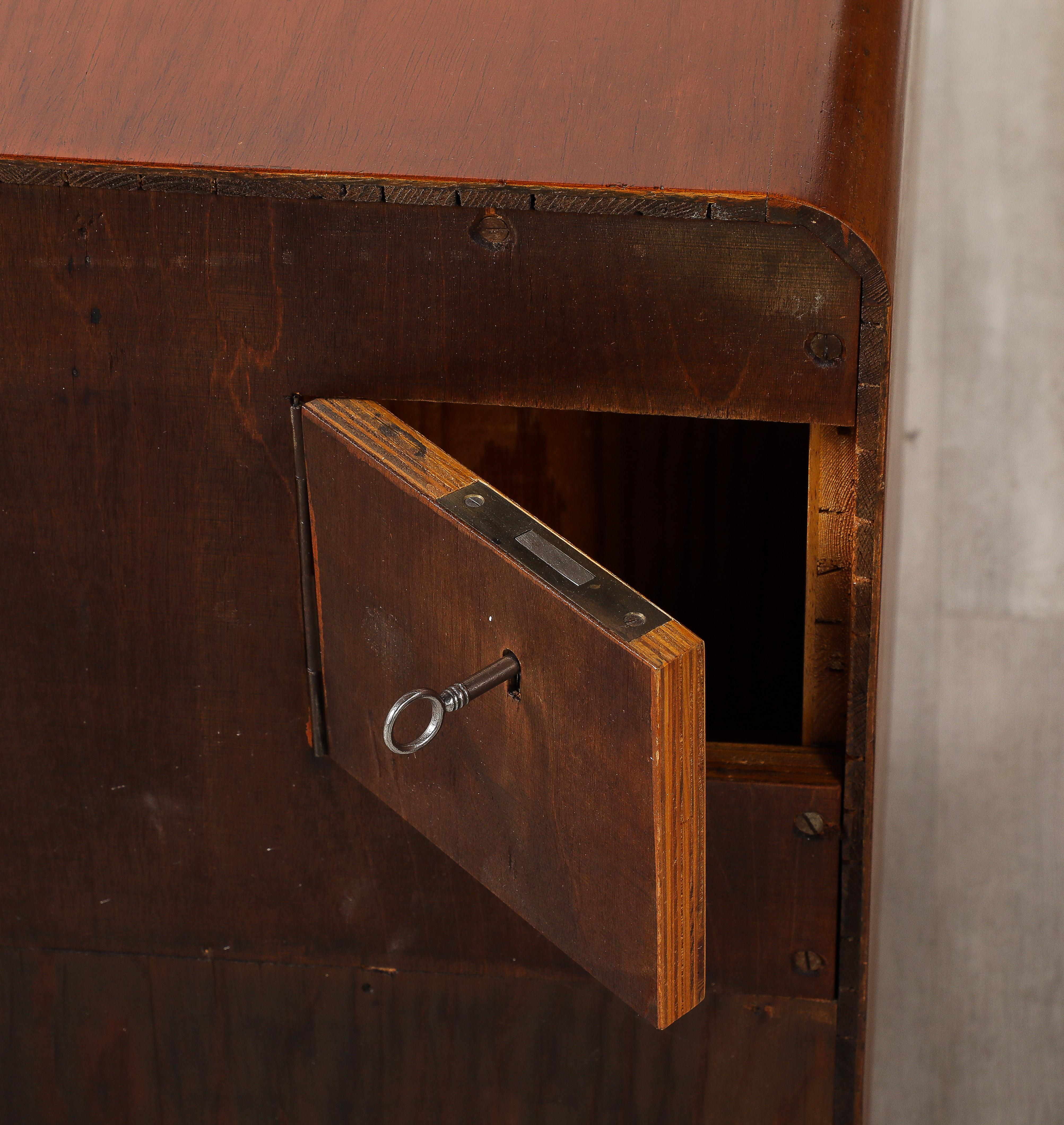 Tavolo e mobile da toilette modernista in legno d'acero, Italia, circa 1950 in vendita 5