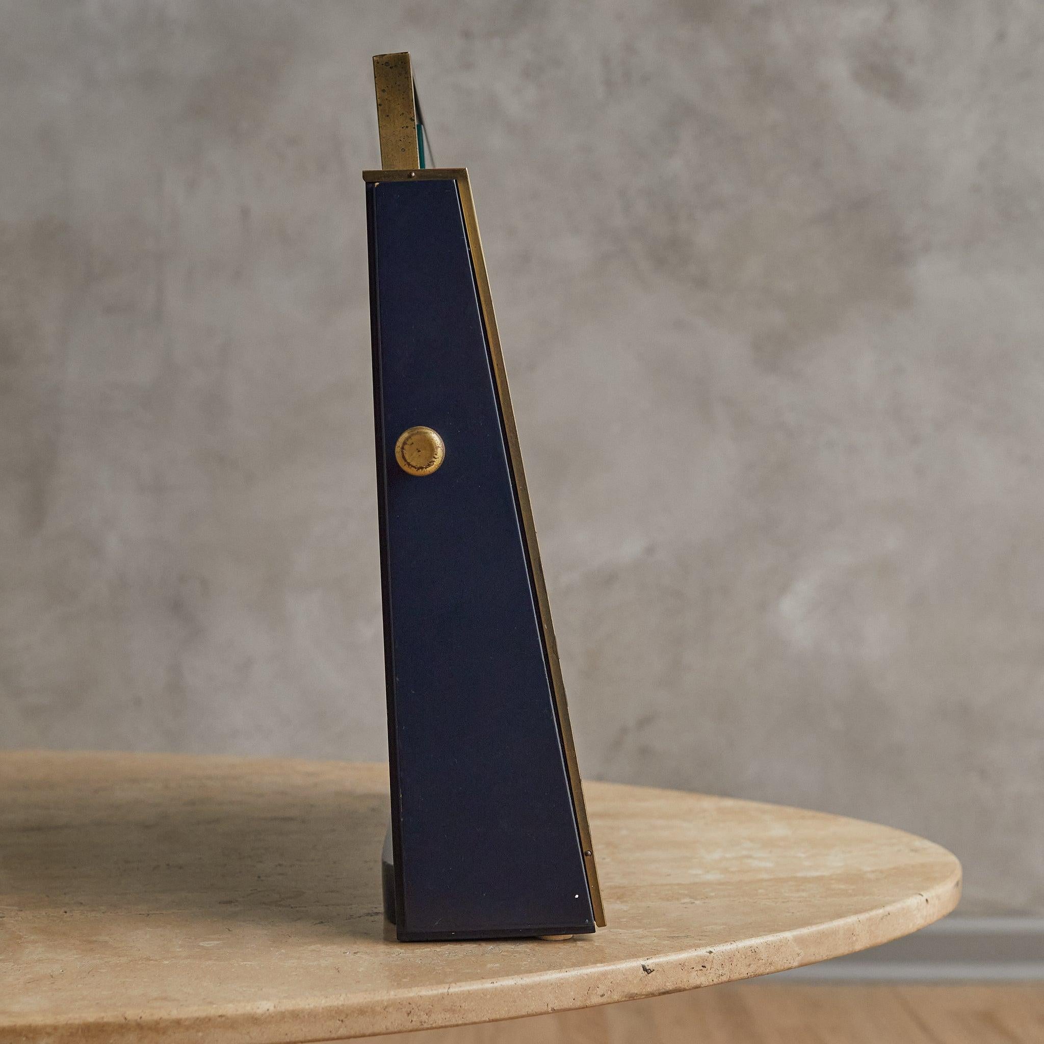 Milieu du XXe siècle Miroir de coiffeuse moderniste italienne en métal et laiton, années 1960 en vente
