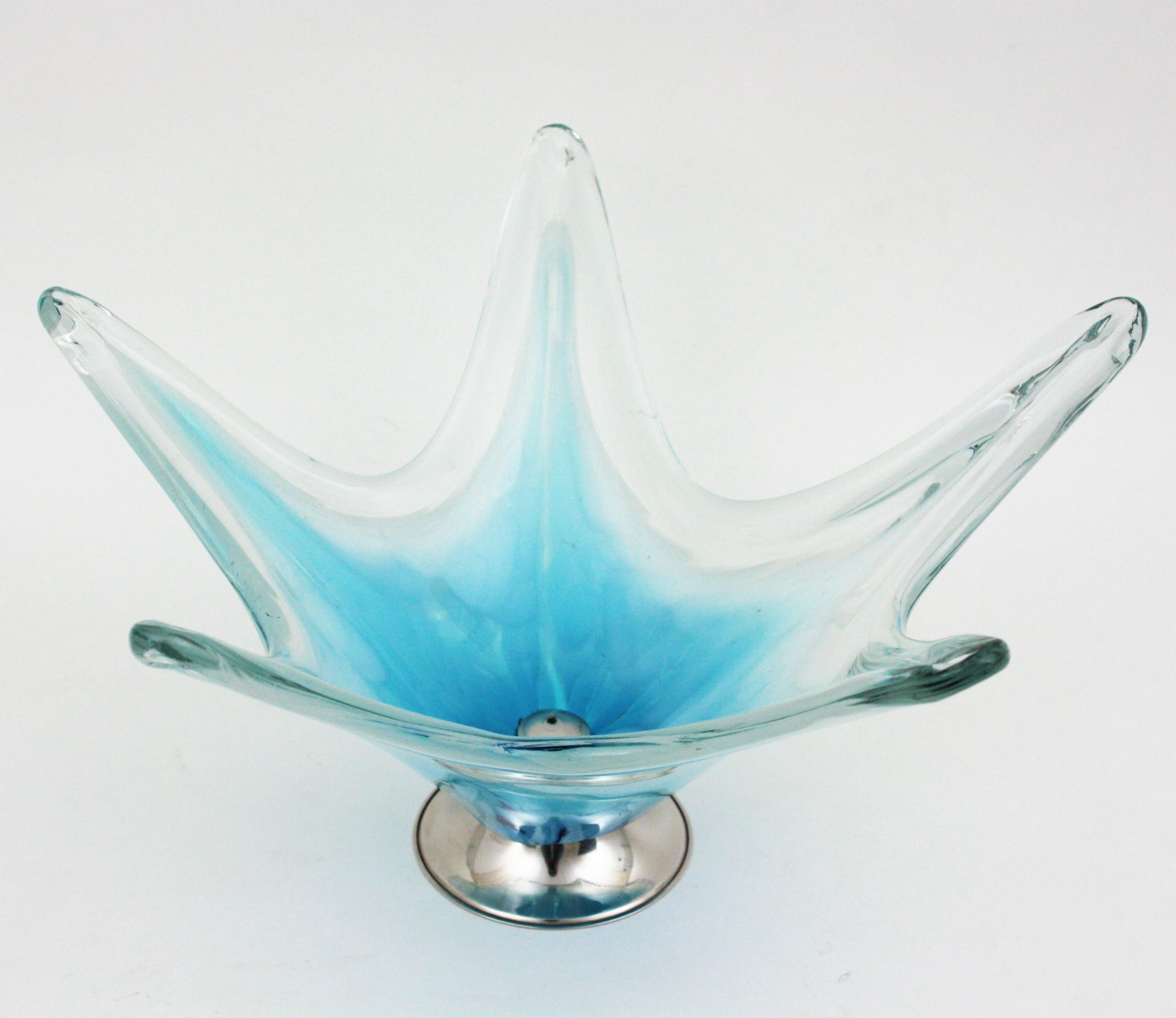 Italian Modernist Murano Blue White Art Glass Centerpiece Vase For Sale 6