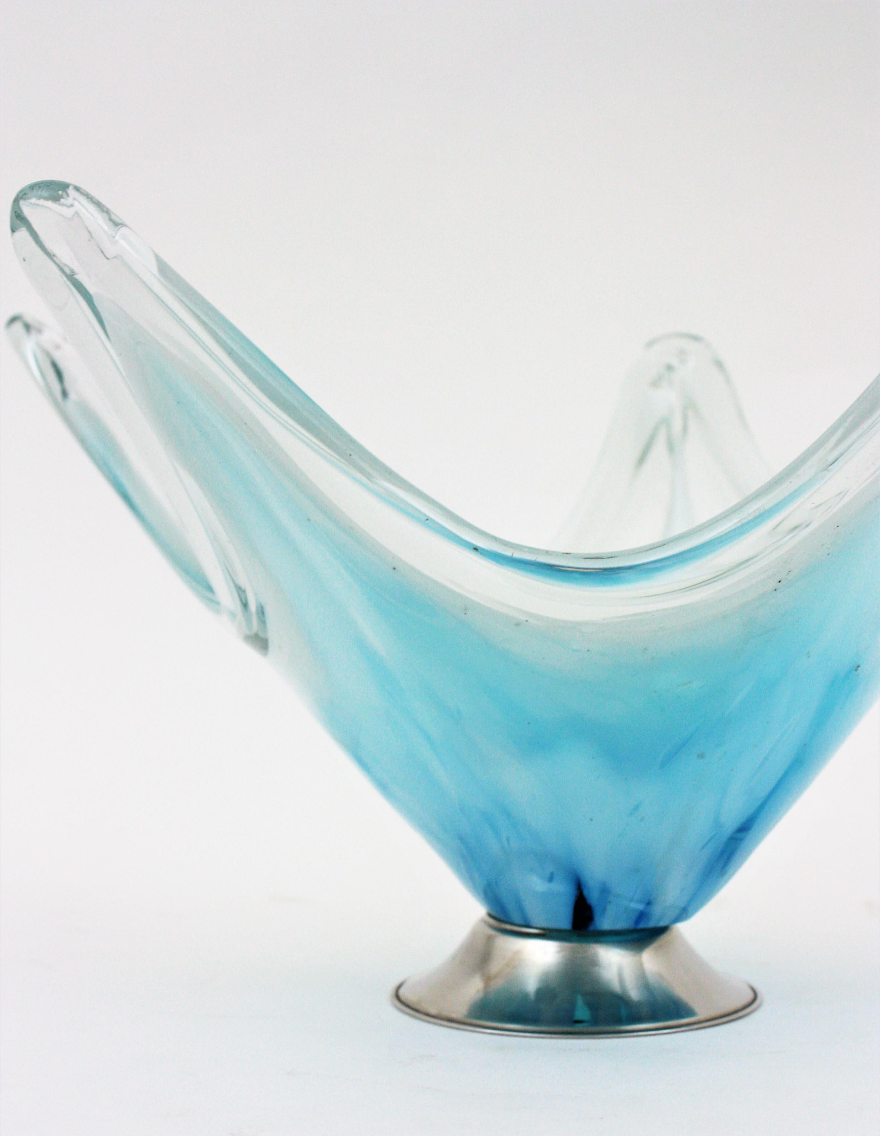 Italian Modernist Murano Blue White Art Glass Centerpiece Vase For Sale 7
