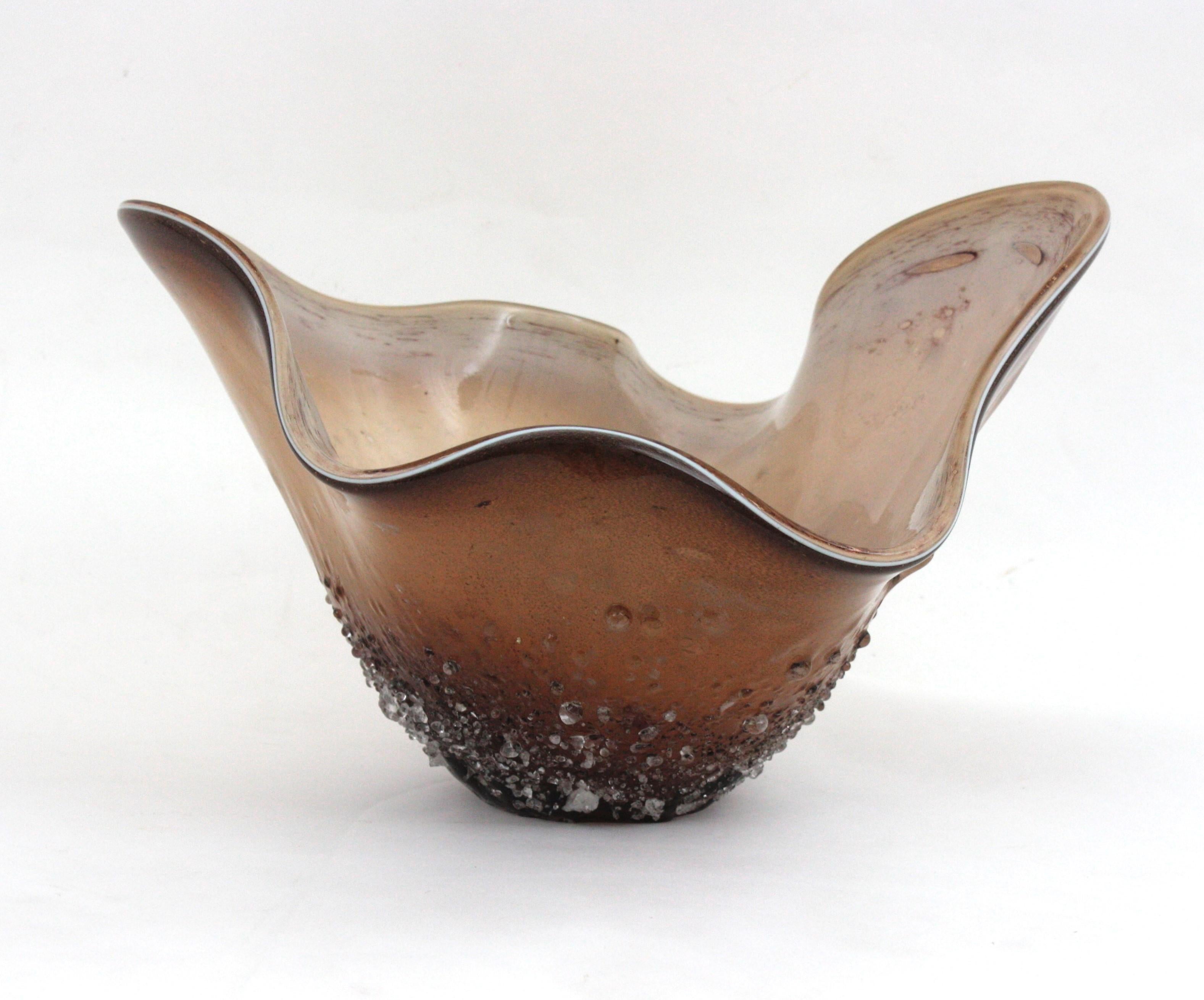 Mid-Century moderno Centrotavola Fazzoletto in vetro di Murano, stampa animale con pelle di polpo in vendita