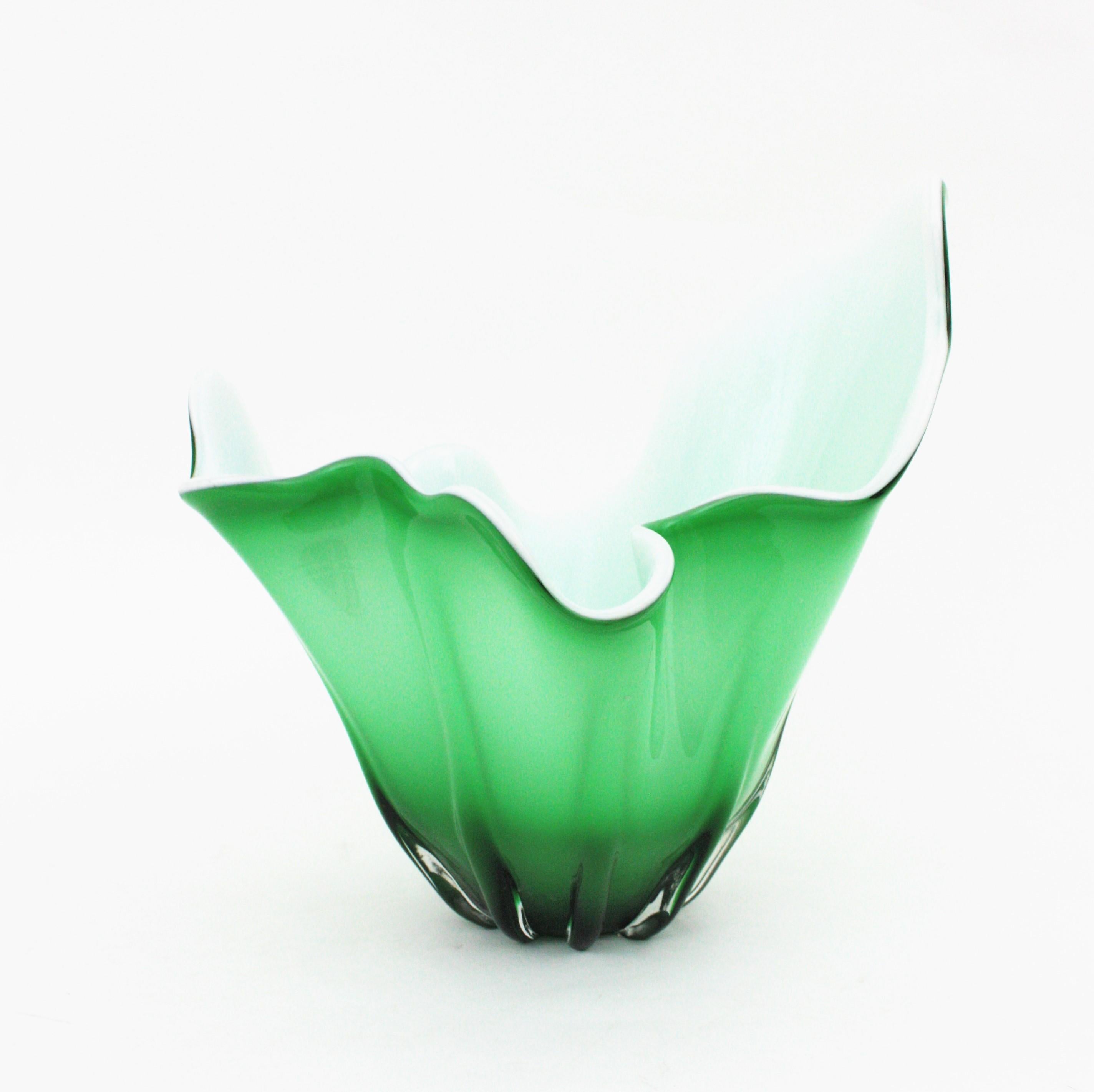 Italian Modernist Murano Green White Glass Fazzoletto Centerpiece Vase  For Sale 2