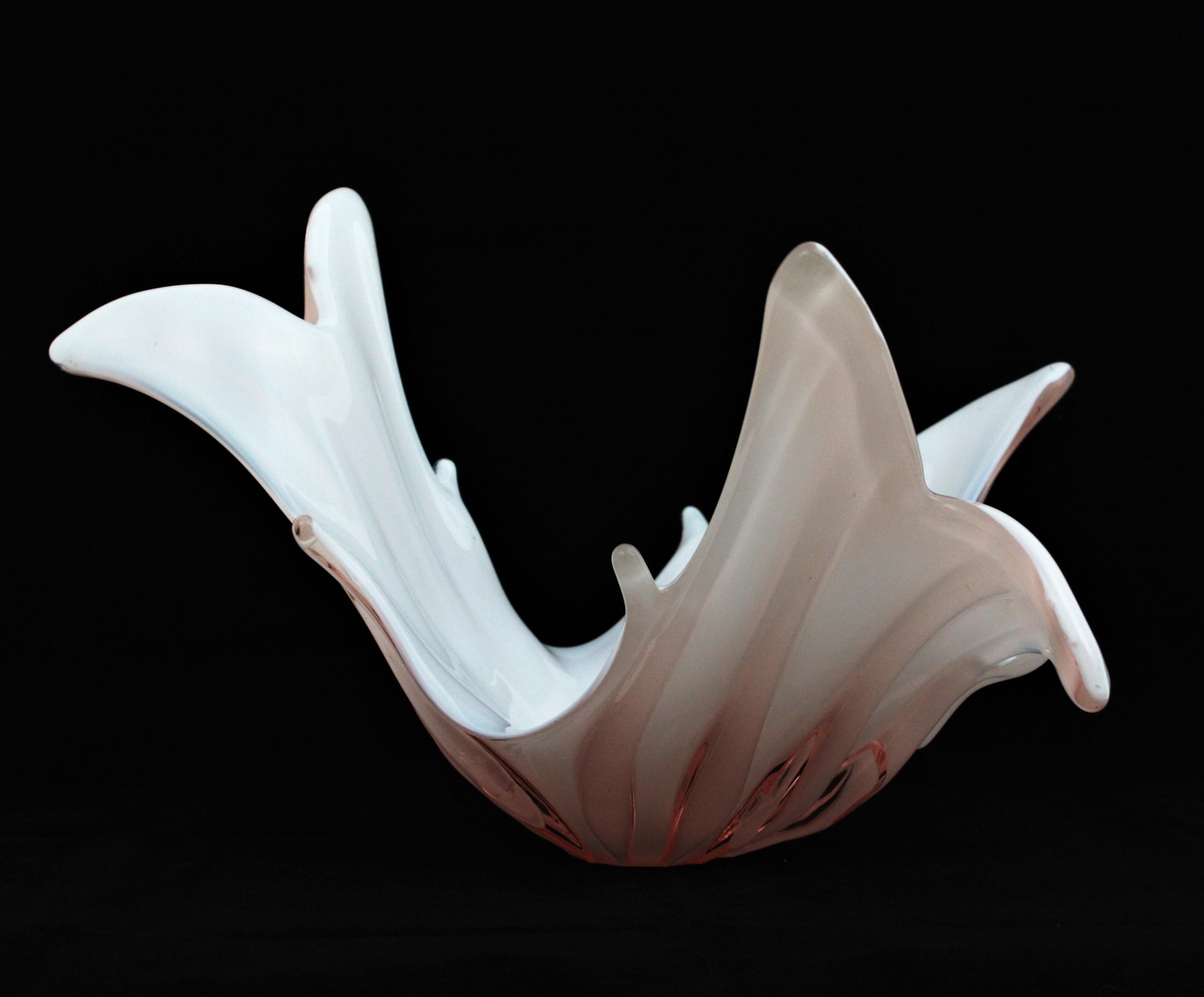 Italian Modernist Murano Pink and White Glass Centerpiece Bowl 1
