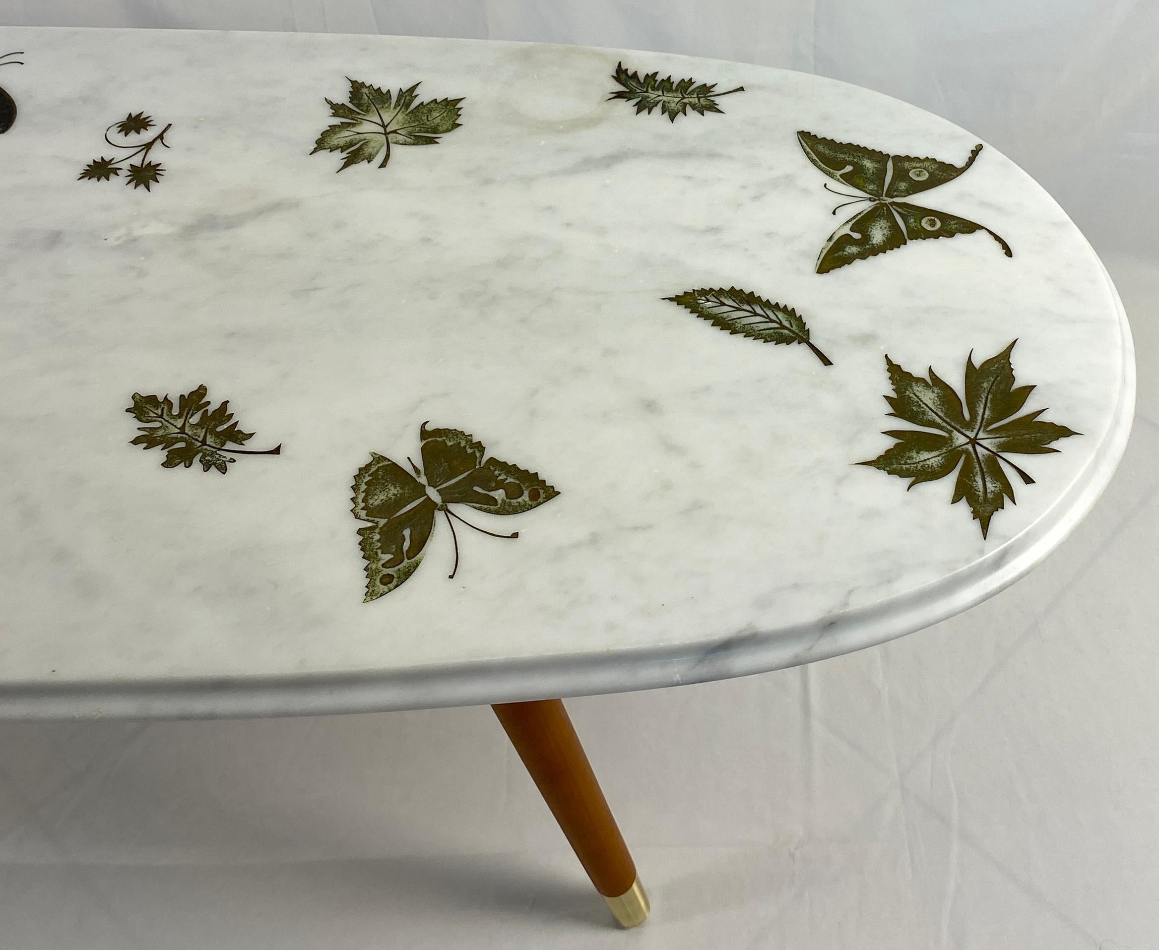 Mid-Century Modern Italian Modernist Oval Carrara Marble Wood and Brass Coffee/Cocktail Table 