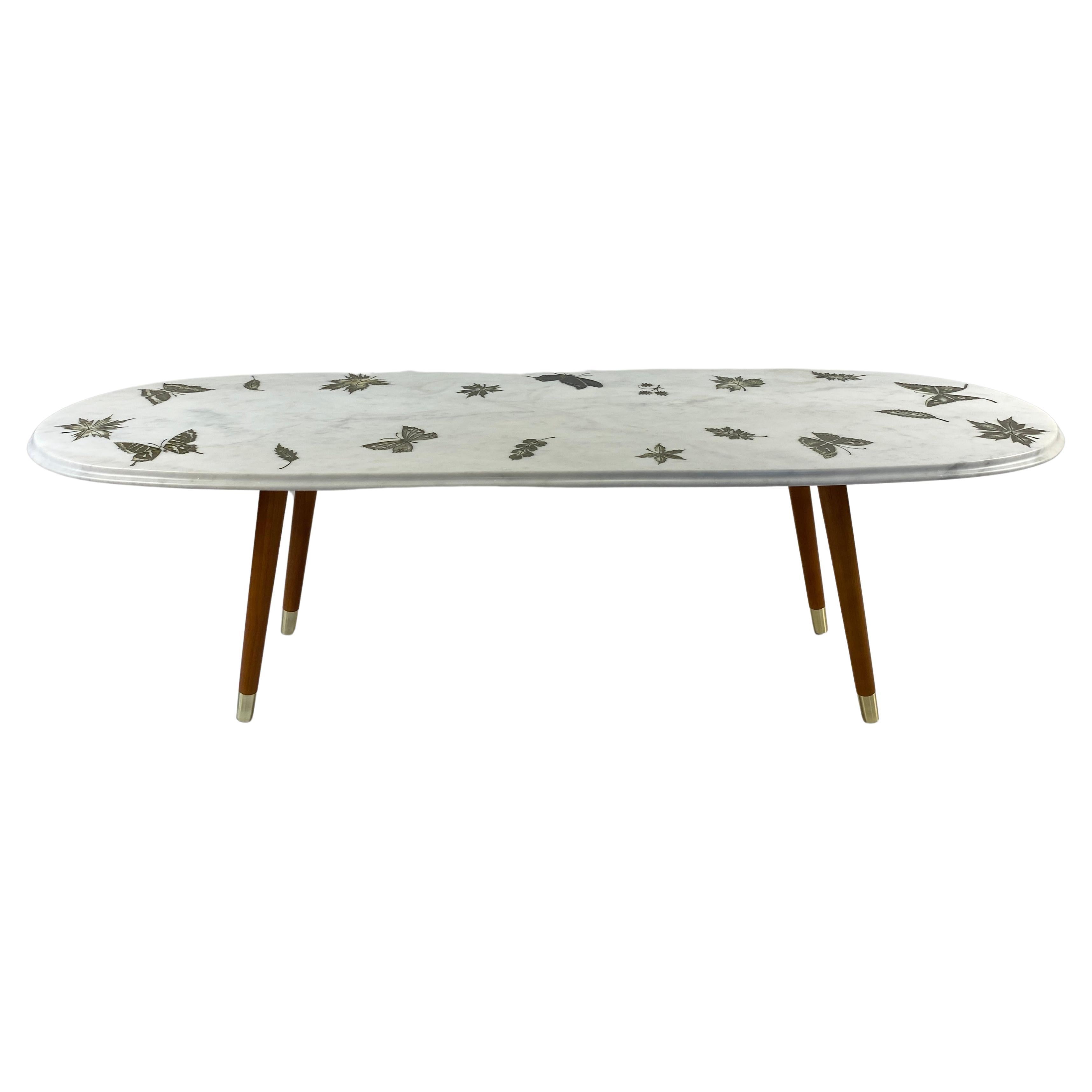 Italian Modernist Oval Carrara Marble Wood and Brass Coffee/Cocktail Table  For Sale