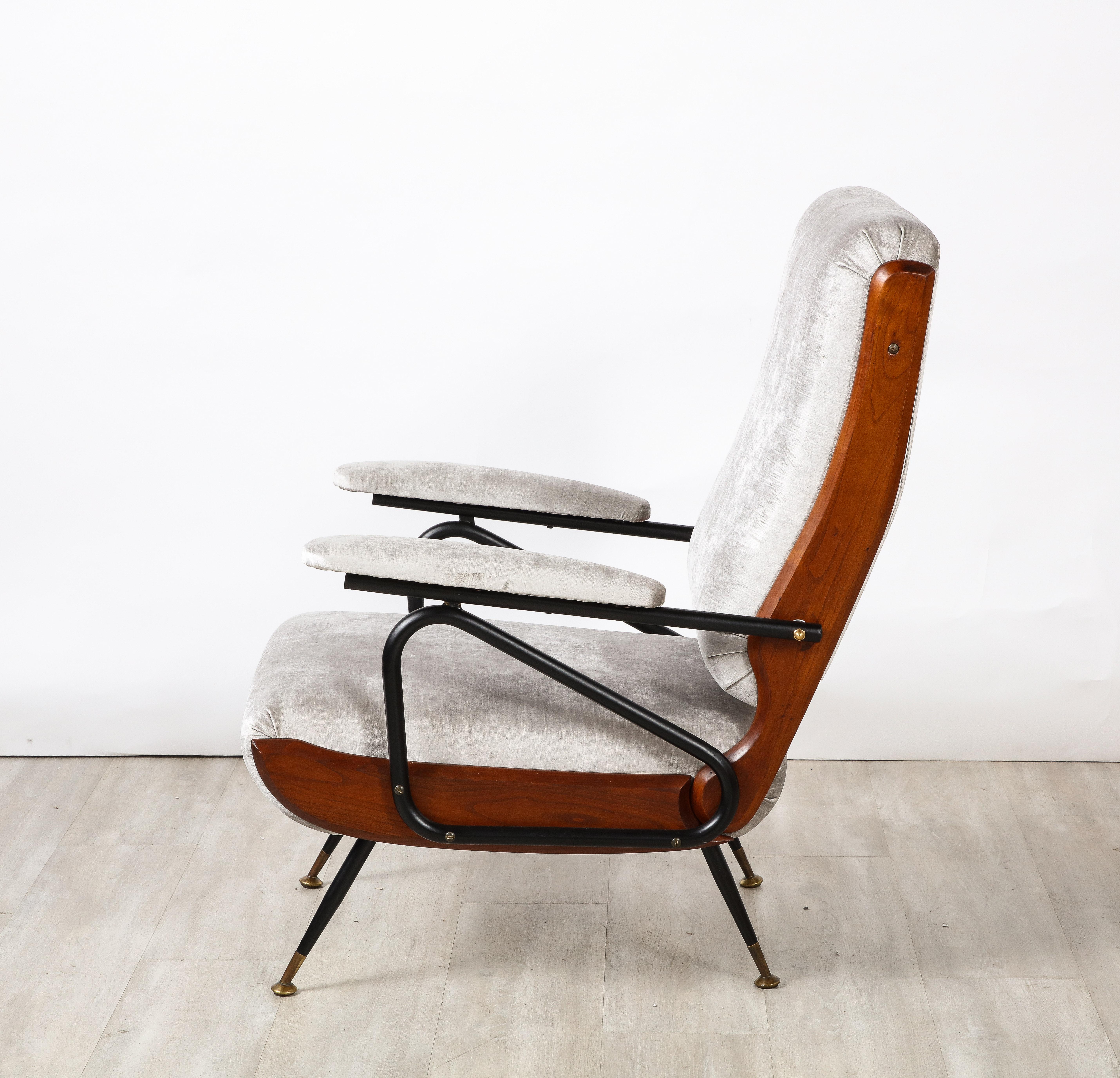 Italian Modernist Pair of Reclining Lounge / Armchairs, Italy, circa 1950  6
