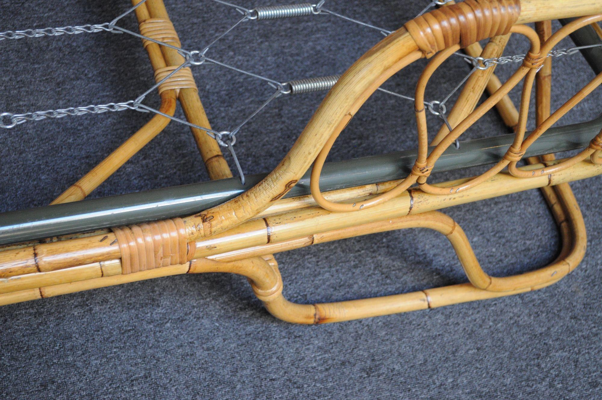 Italian Modernist Rattan and Bamboo Sleigh Daybed after Tito Agnoli for Bonacina For Sale 5