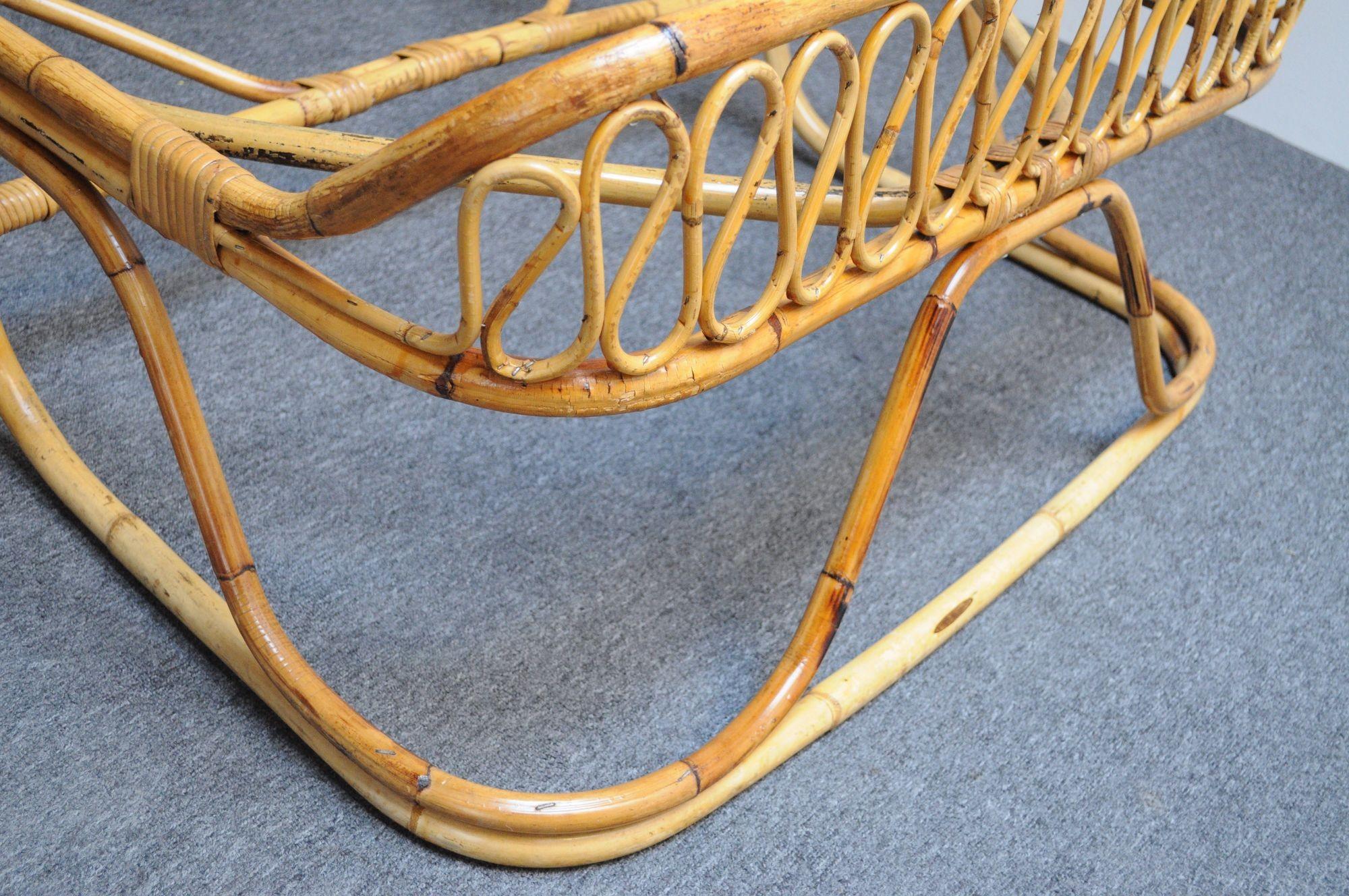 Italian Modernist Rattan and Bamboo Sleigh Daybed after Tito Agnoli for Bonacina For Sale 9