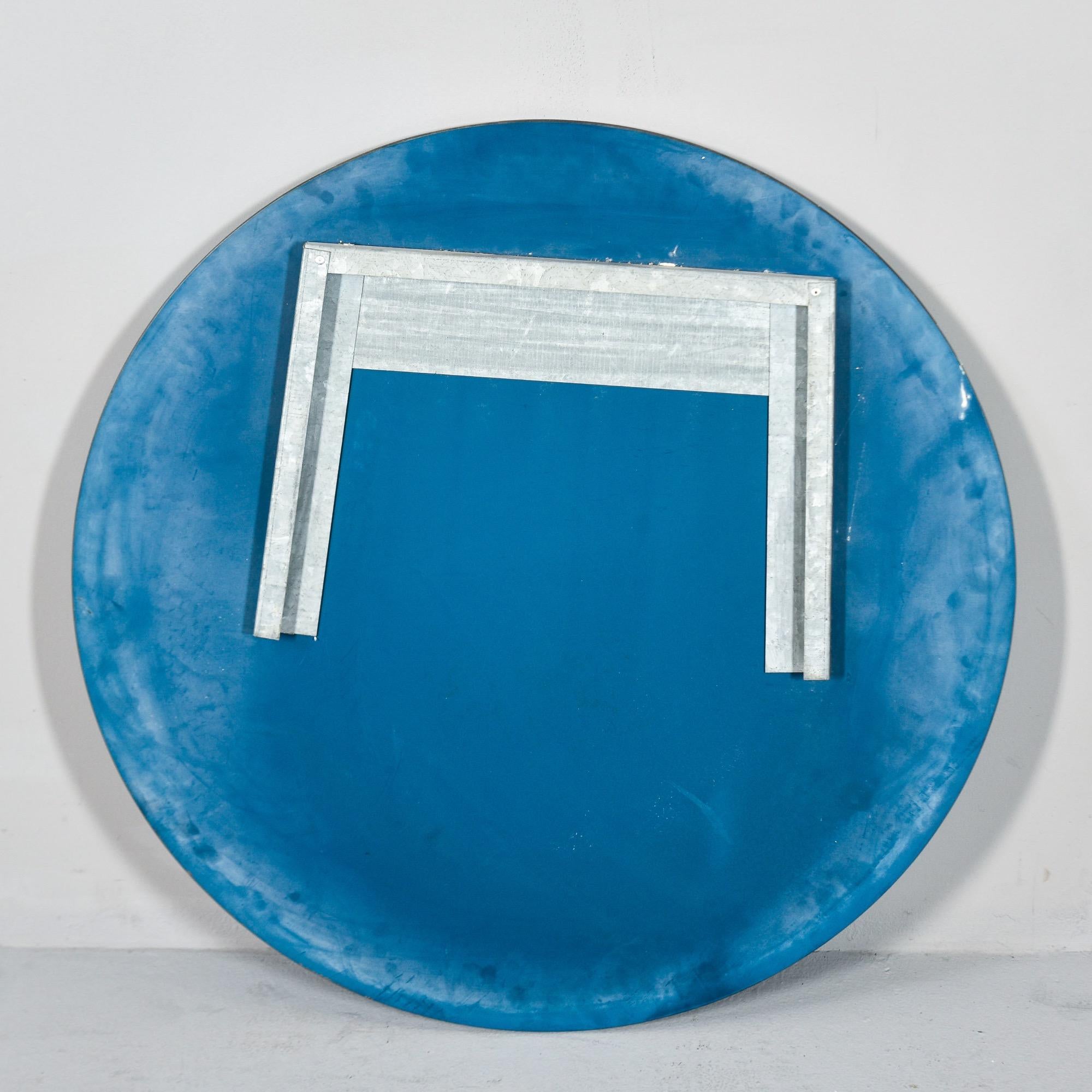 Italian Modernist Round Mirror with Blue Mirrored Edging For Sale 6