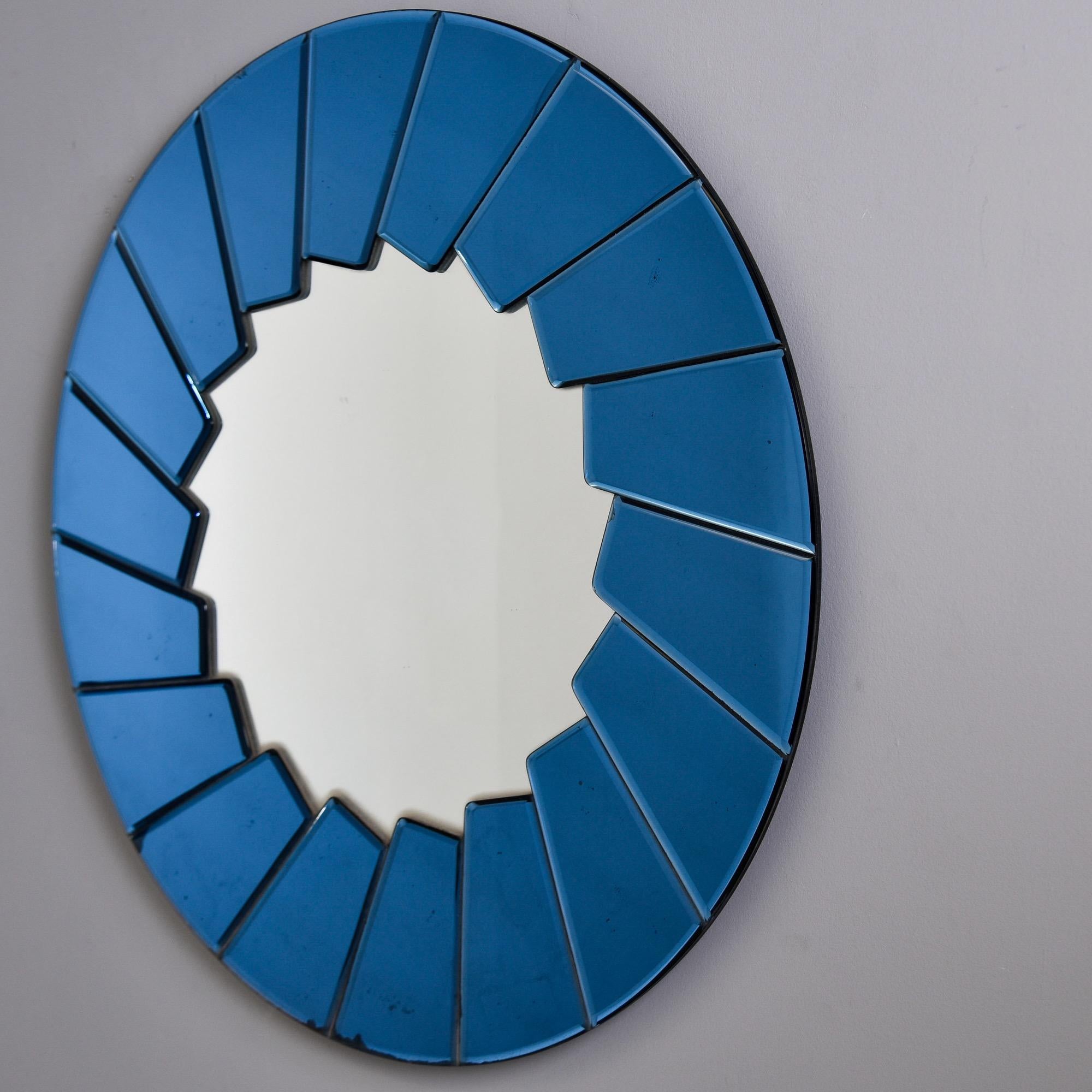 Italian Modernist Round Mirror with Blue Mirrored Edging For Sale 1