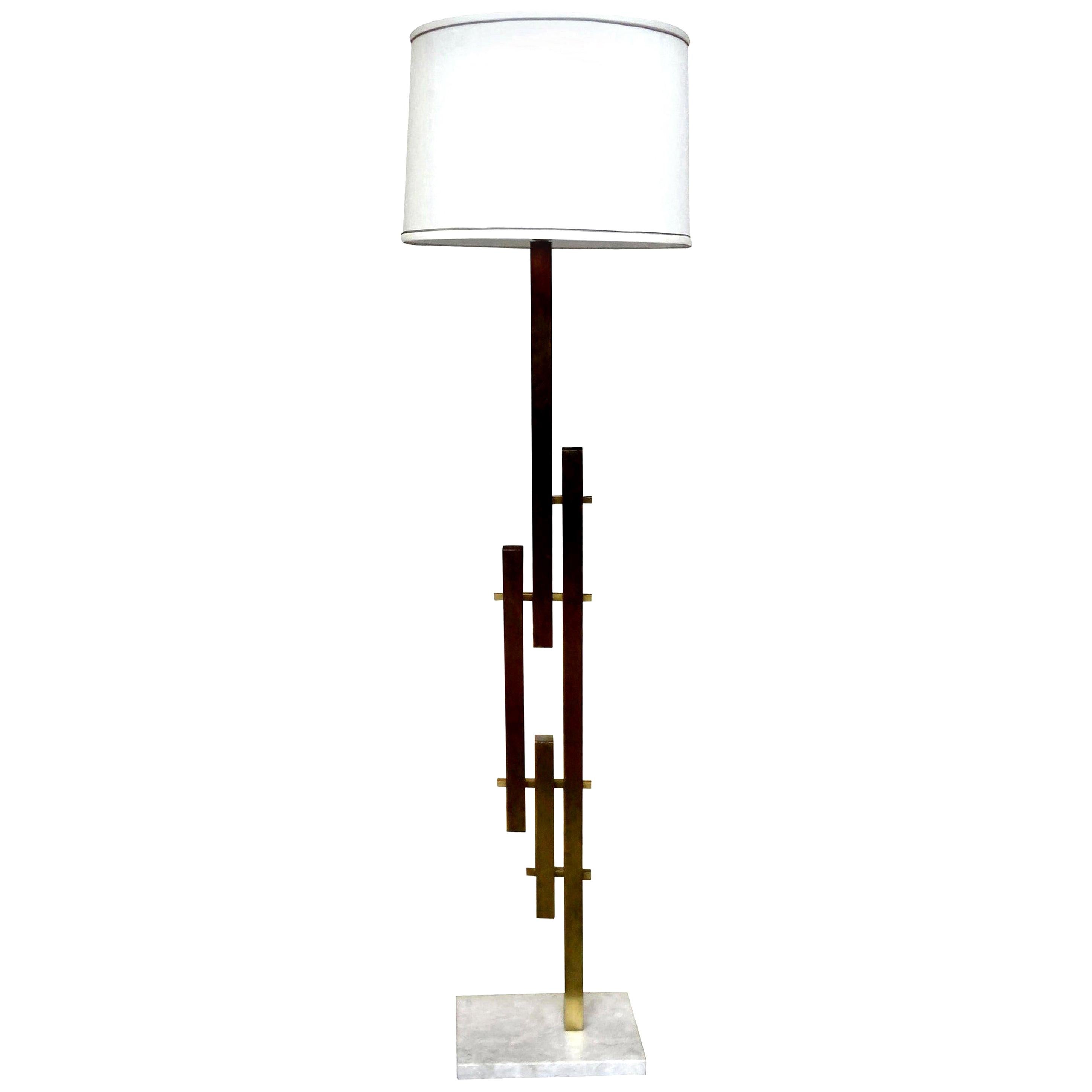 Stunning Italian Mid-Century Modern Gaetano Sciolari style brass or bronze constructivist floor lamp on marble base, from Milan. In the style of Reggiani, Arteluce, Arredoluce or Artemide made from 1960s-1980s. Newly wired for U.S. market.
Shade in