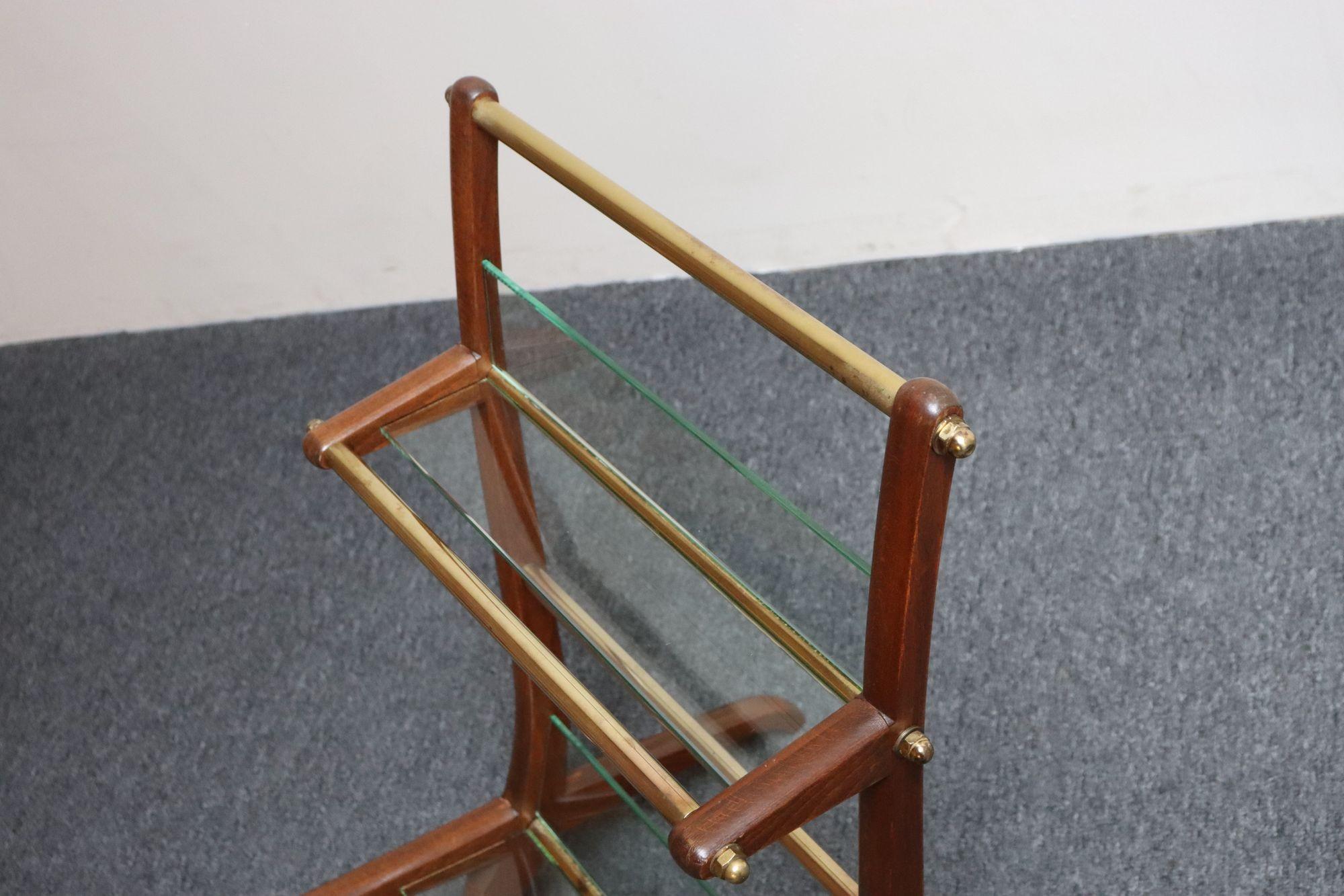 Italian Modernist Sculptural Walnut, Brass and Glass Magazine Rack / Stand For Sale 5