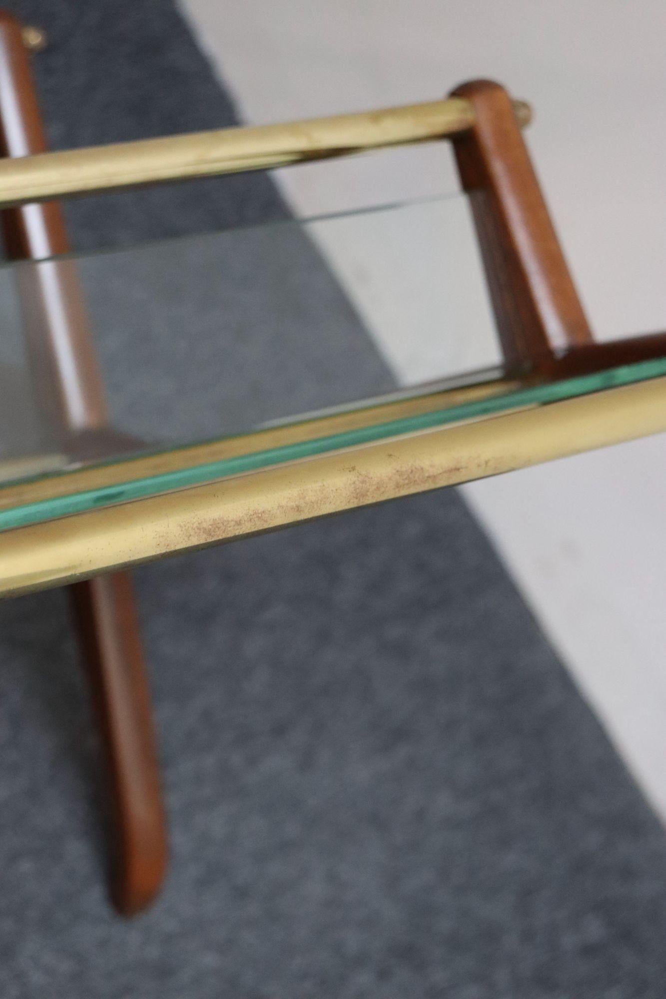 Italian Modernist Sculptural Walnut, Brass and Glass Magazine Rack / Stand For Sale 6