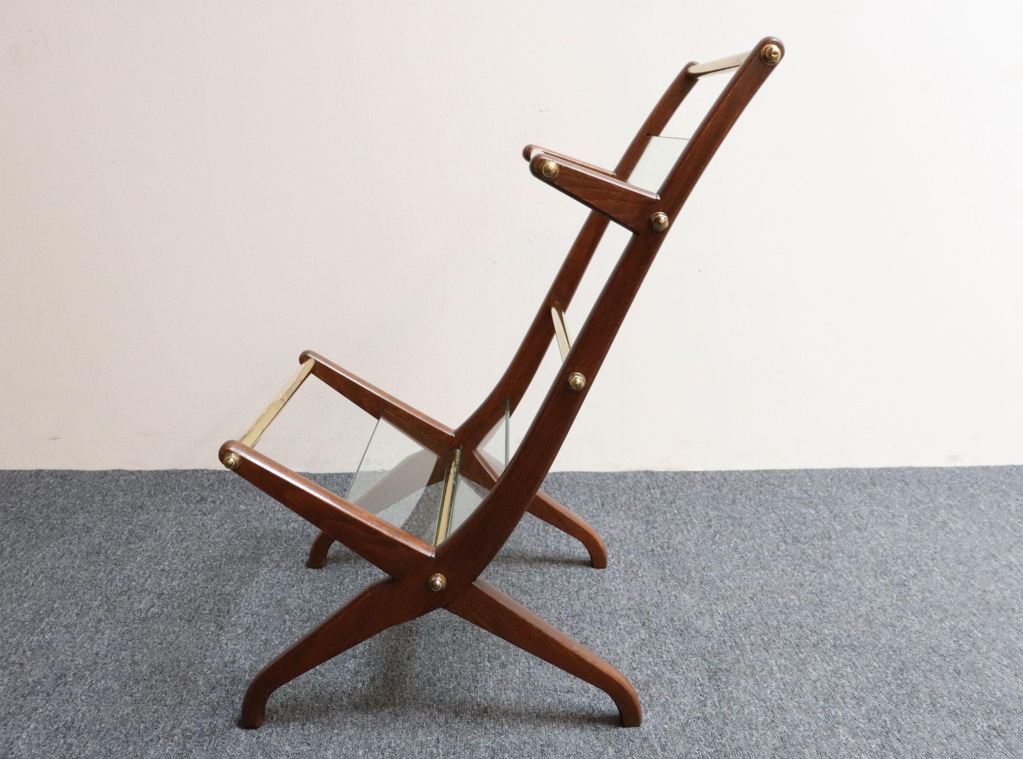 Italian Modernist Sculptural Walnut, Brass and Glass Magazine Rack / Stand For Sale 2