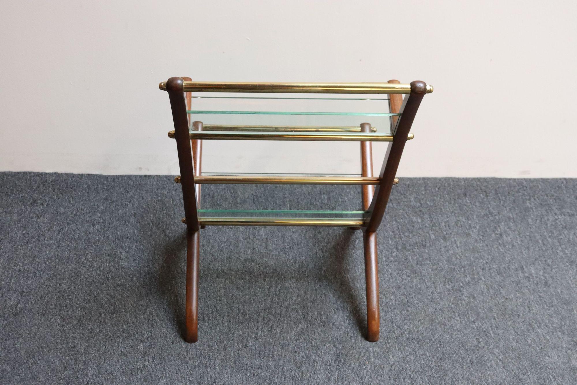 Italian Modernist Sculptural Walnut, Brass and Glass Magazine Rack / Stand For Sale 3