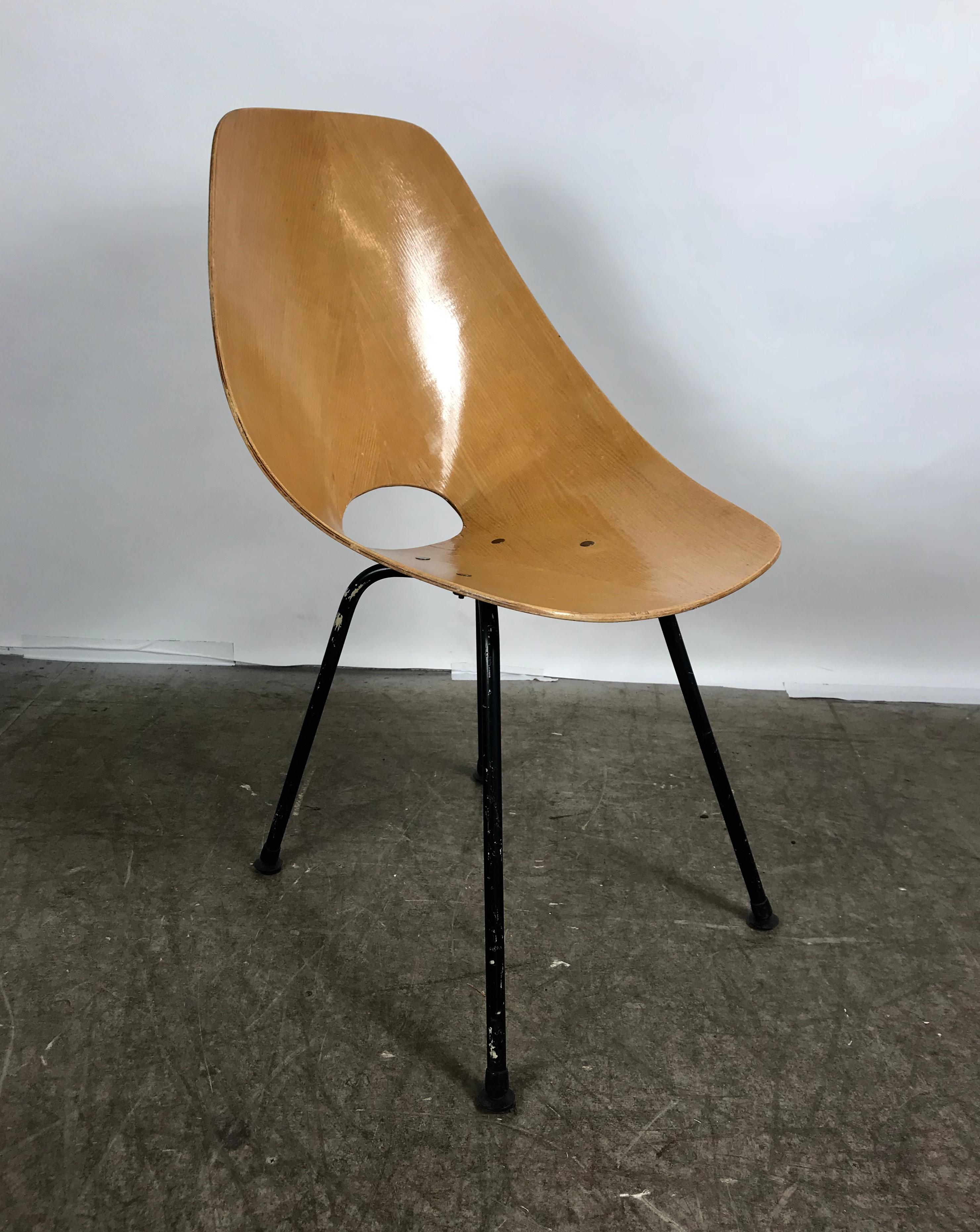 Italian Modernist Side Chair by Vittorio Nobili for Fratelli Tagliabue For Sale 1