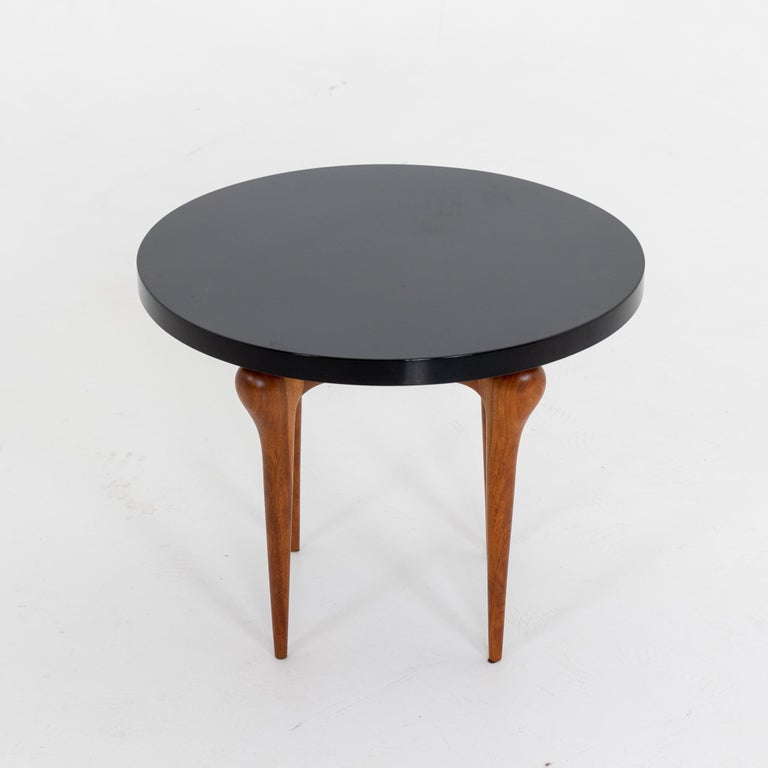 Italian Modernist Small Round Side Table For Sale at 1stDibs