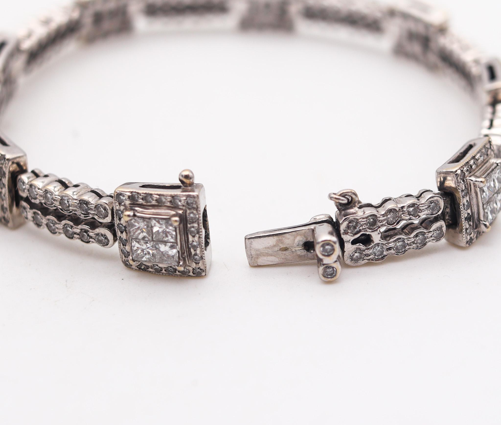 Italian Modernist Station Bracelet In 18Kt White Gold With 7.44 Ctw In Diamonds For Sale 1