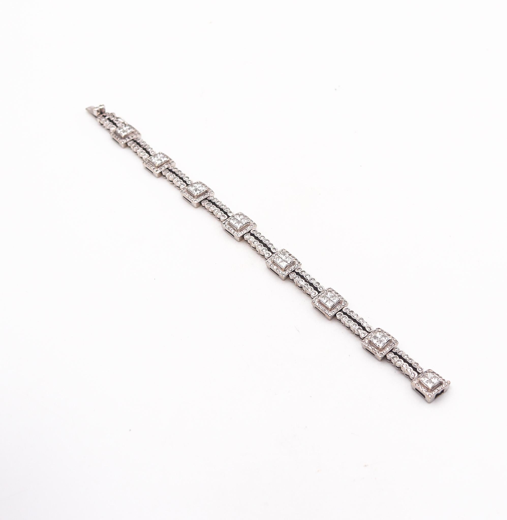 Italian Modernist Station Bracelet In 18Kt White Gold With 7.44 Ctw In Diamonds For Sale 3