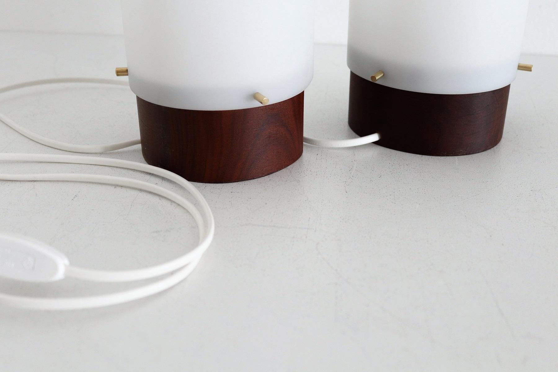 Italian Modernist Teakwood Table Lamps with Methacrylic Curved Shades, 1950s For Sale 4