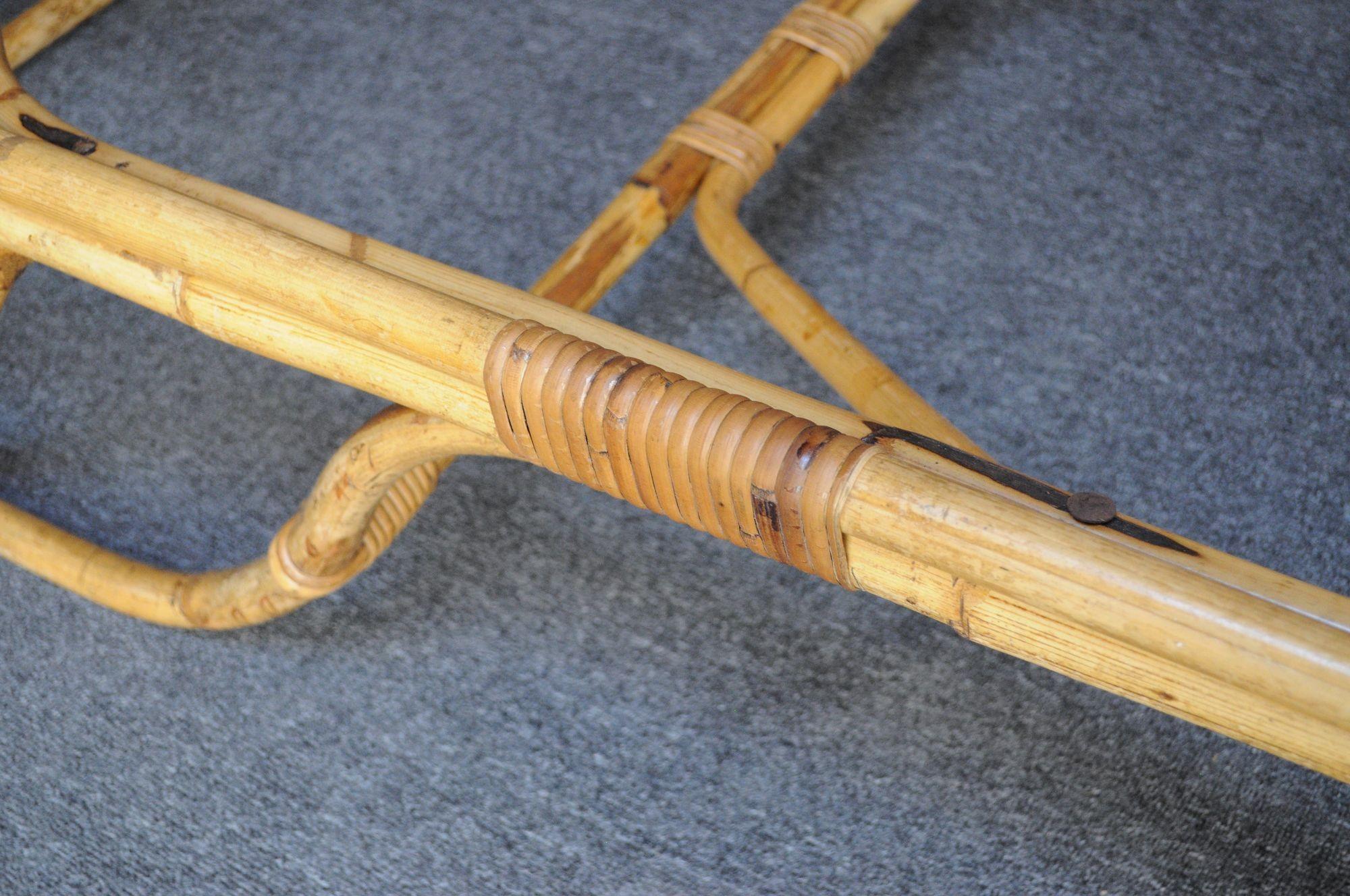 Italienisches modernistisches Tagesbett aus Rattan und Bambus im Tito-Agnoli-Stil der Moderne / Einzelbett im Angebot 11