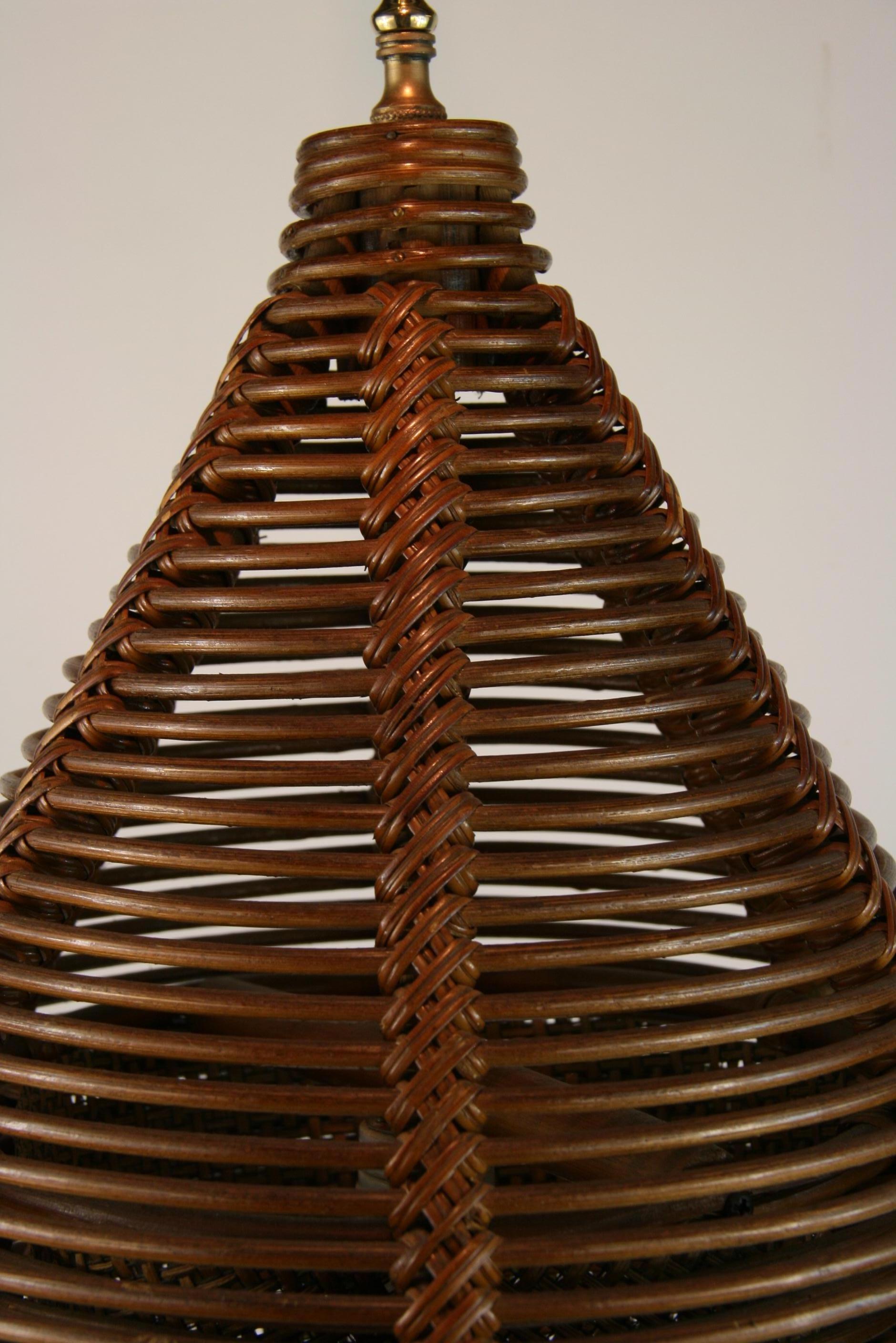 Italian Modernist Two Tier Triangular Rattan and Wicker Hanging Light, 1960s In Good Condition For Sale In Douglas Manor, NY