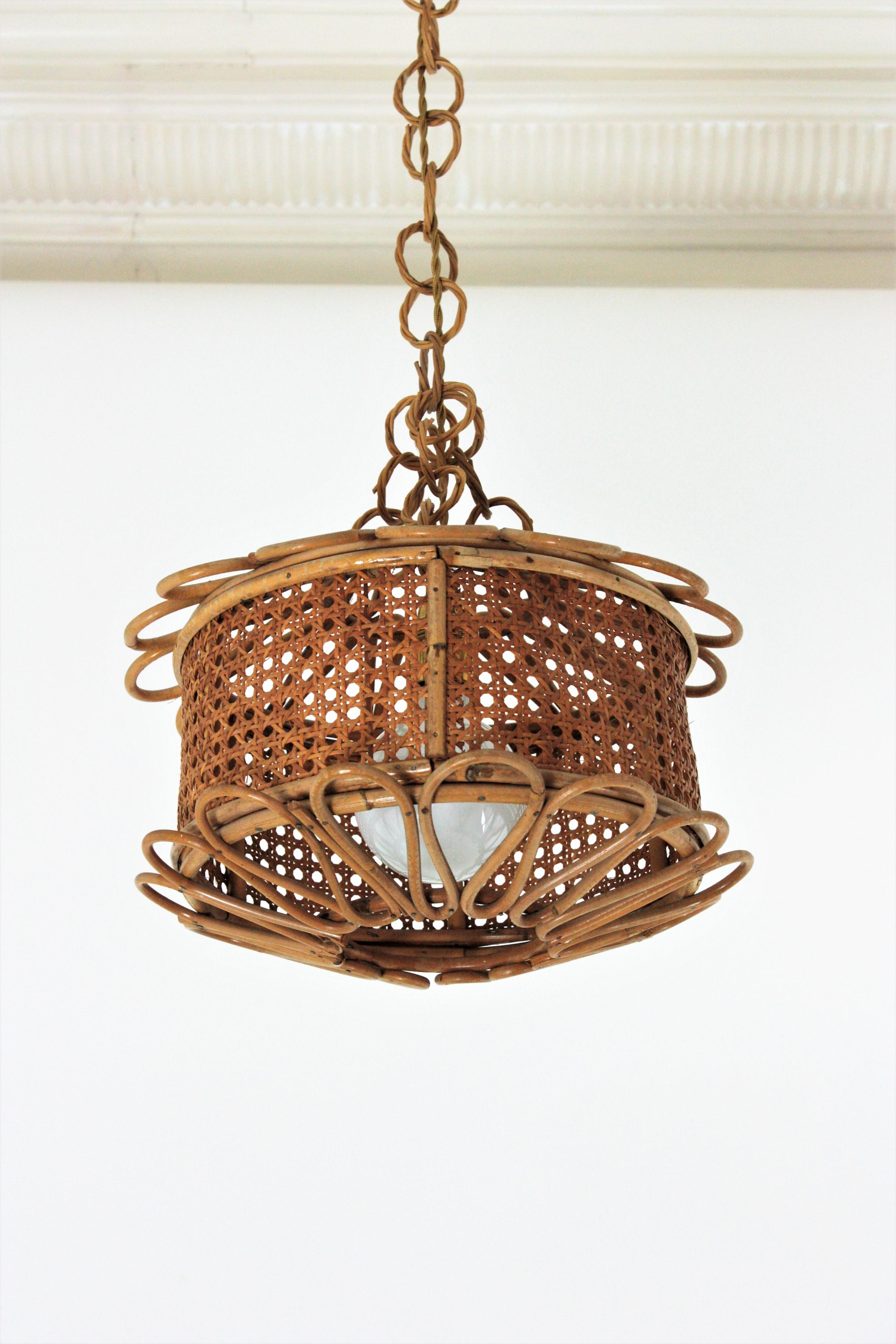 Italian Modernist Wicker Wire and Rattan Pendant Hanging Light, 1950s 5