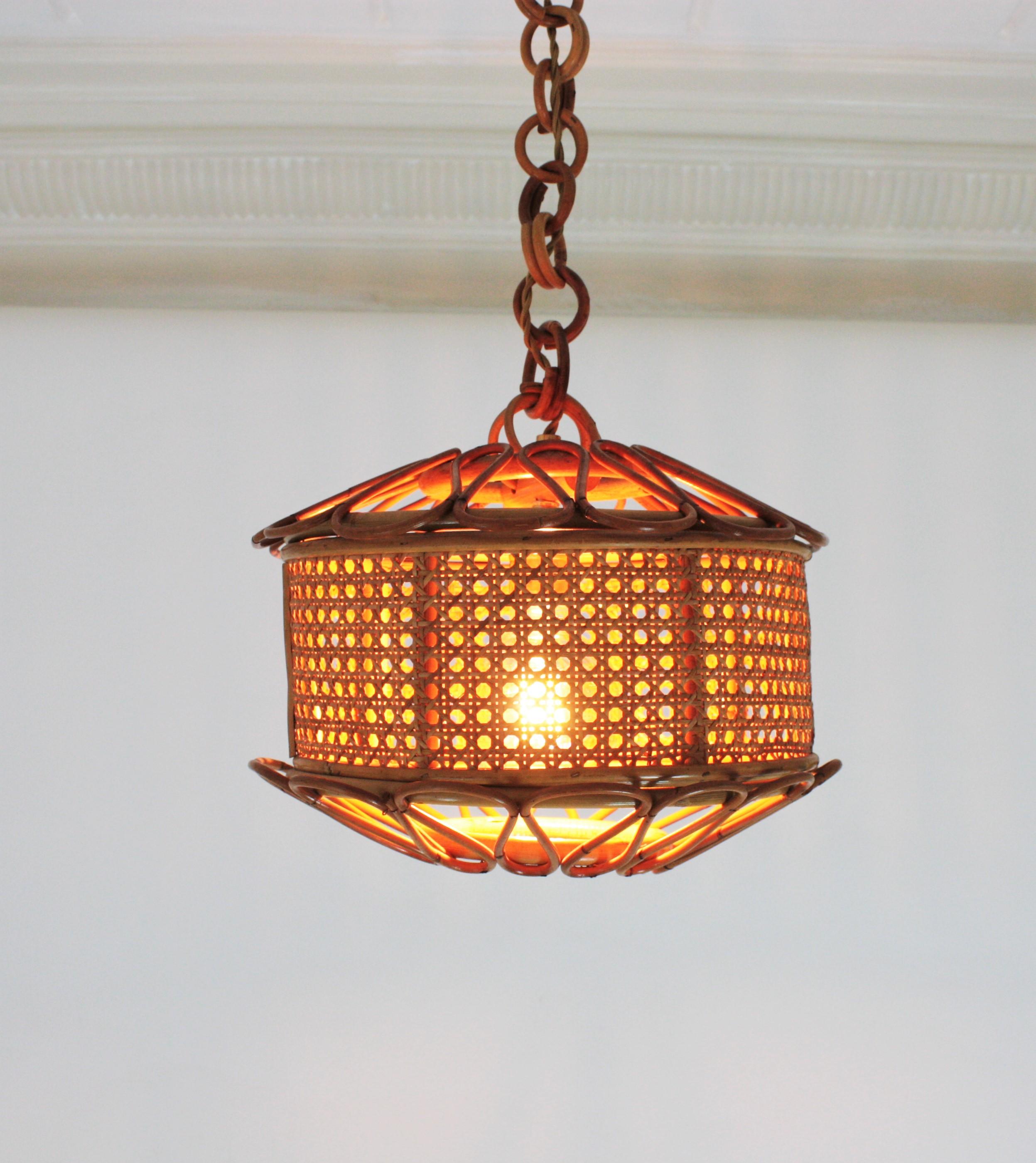 Italian Modernist Wicker Wire and Rattan Pendant Hanging Light, 1950s 6