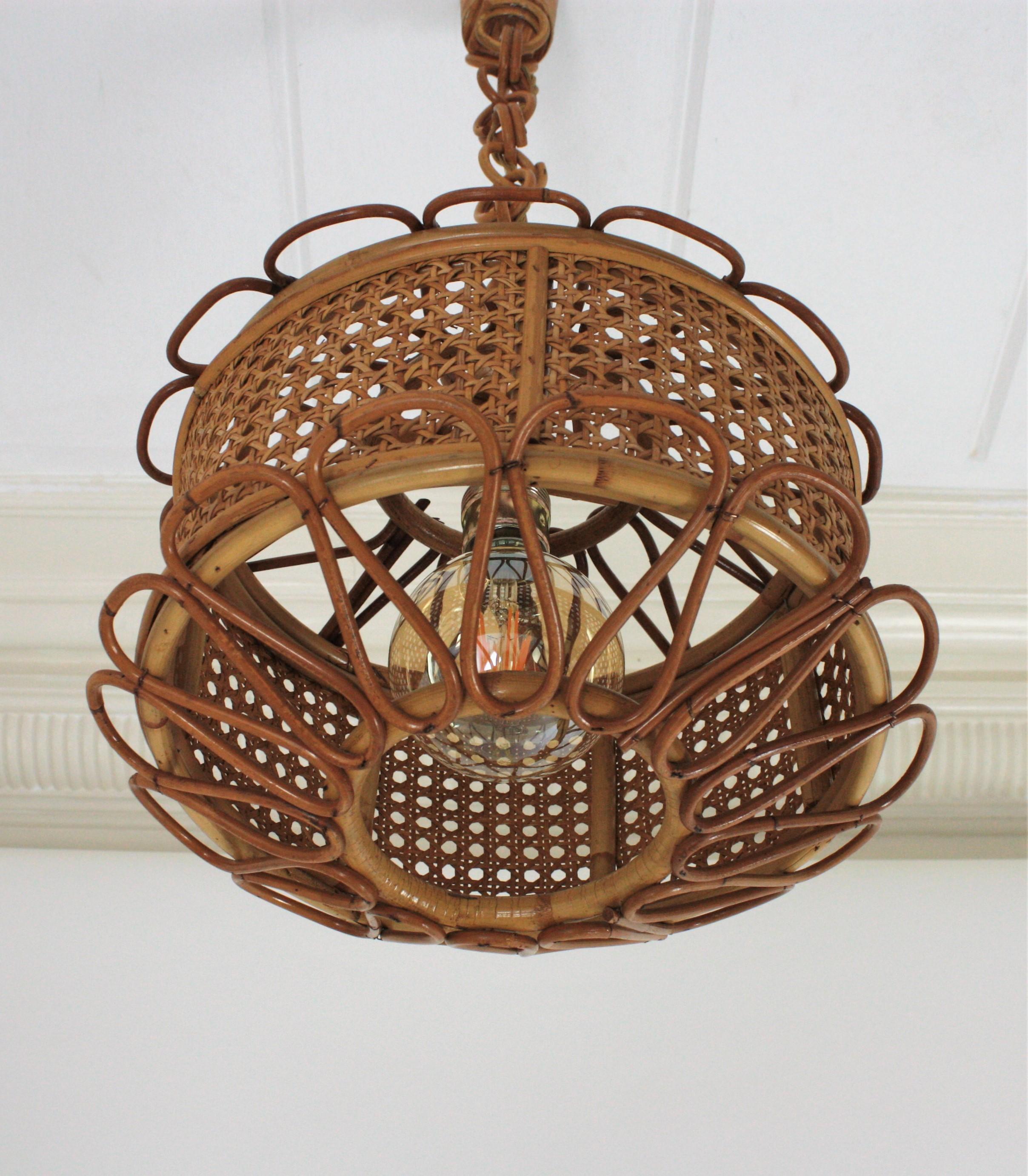 Italian Modernist Wicker Wire and Rattan Pendant Hanging Light, 1950s 11