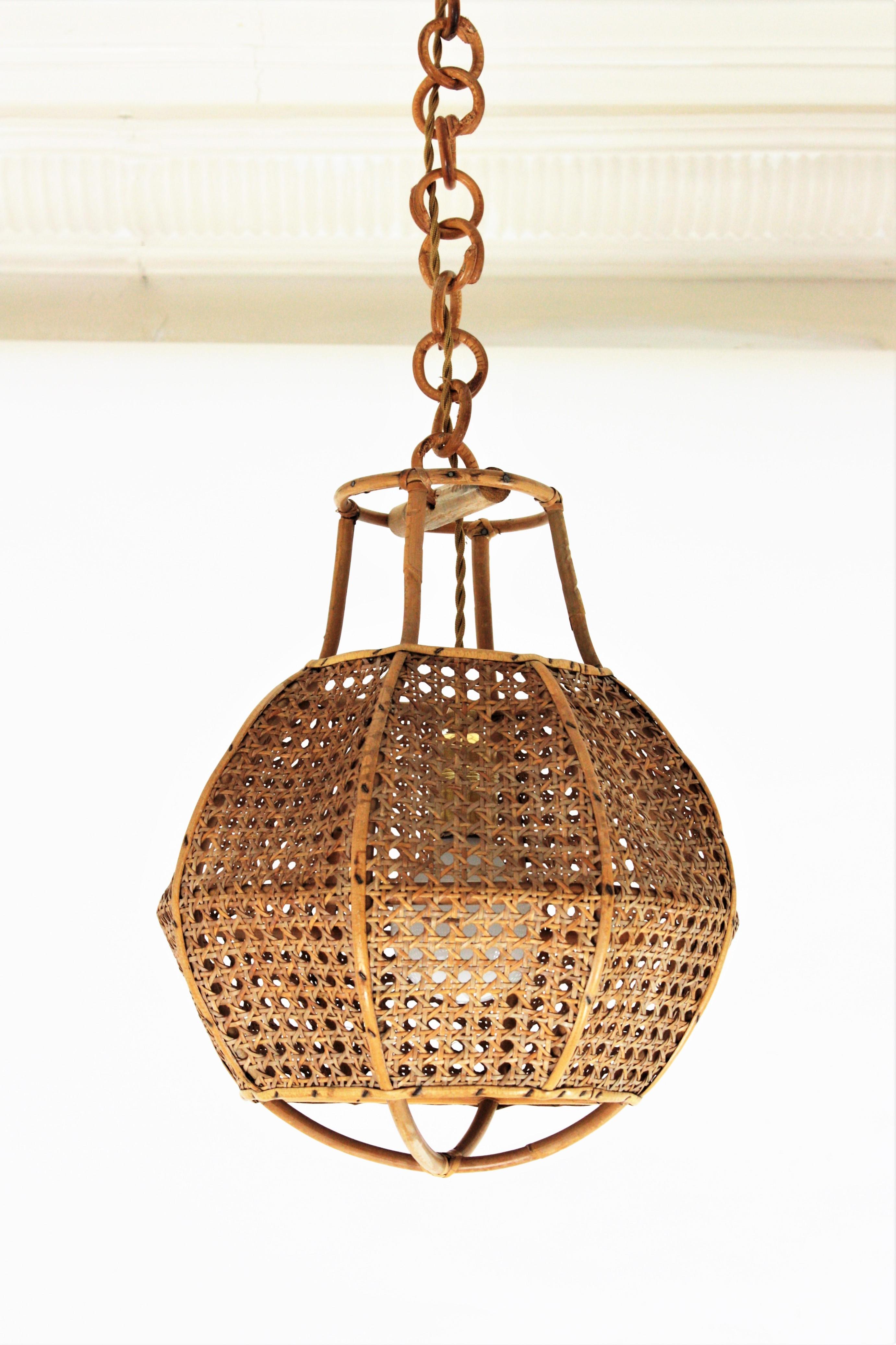 Italian Modernist Wicker Wire and Rattan Globe Pendant / Hanging Light, 1950s 2