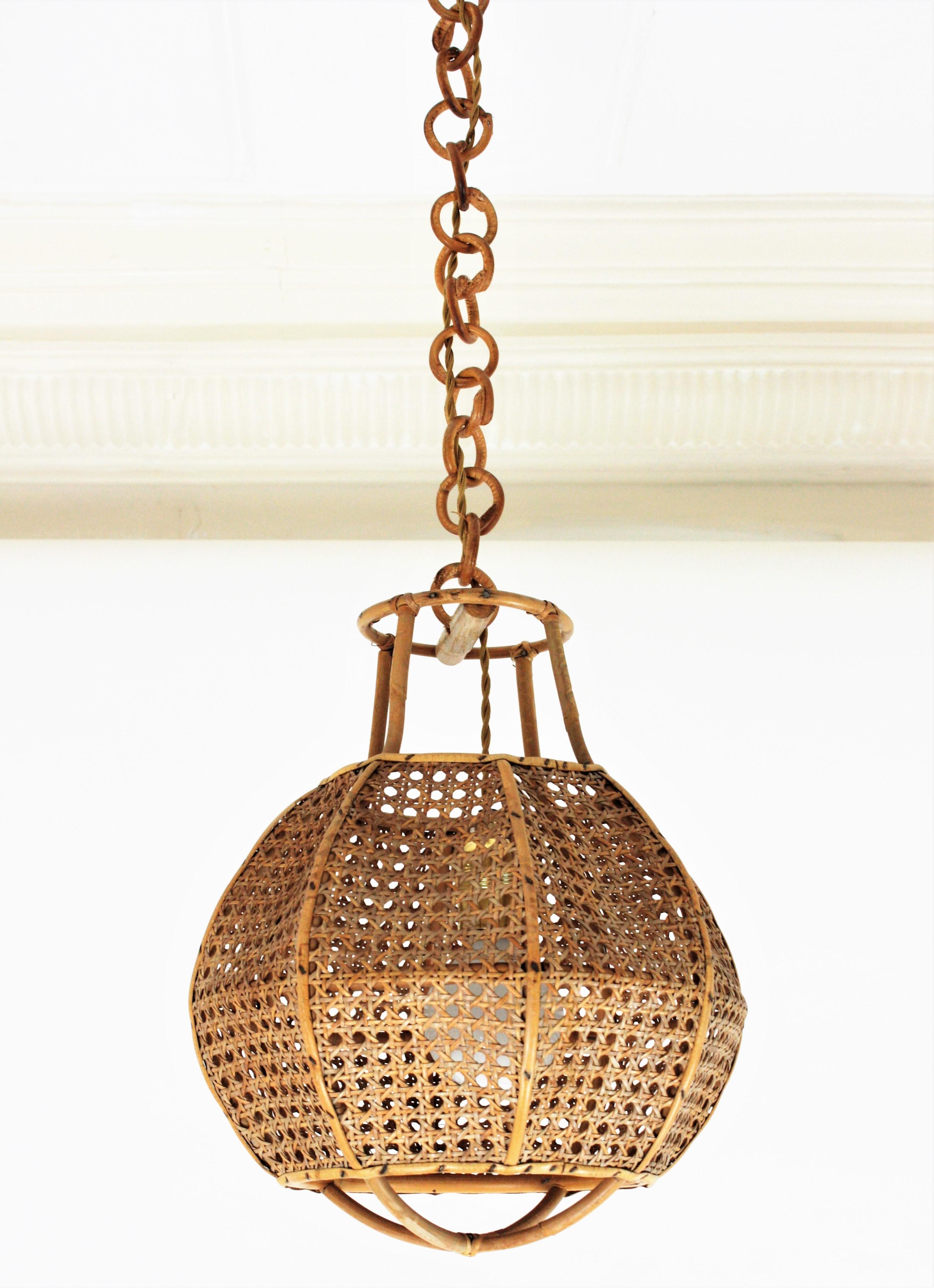 Italian Modernist Wicker Wire and Rattan Globe Pendant / Hanging Light, 1950s 5