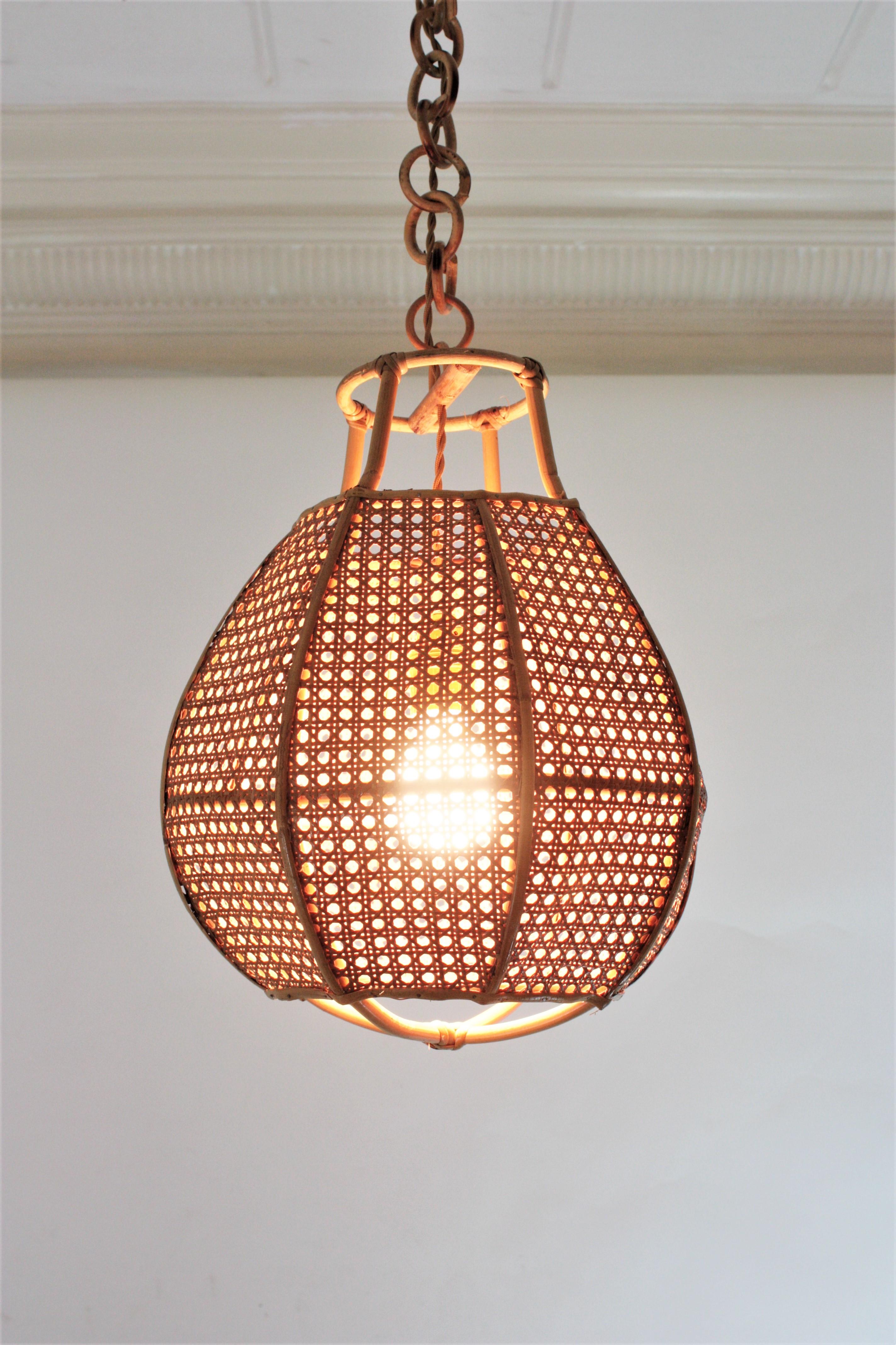 20th Century Italian Modernist Wicker Wire Rattan Globe Pendant Hanging Light For Sale
