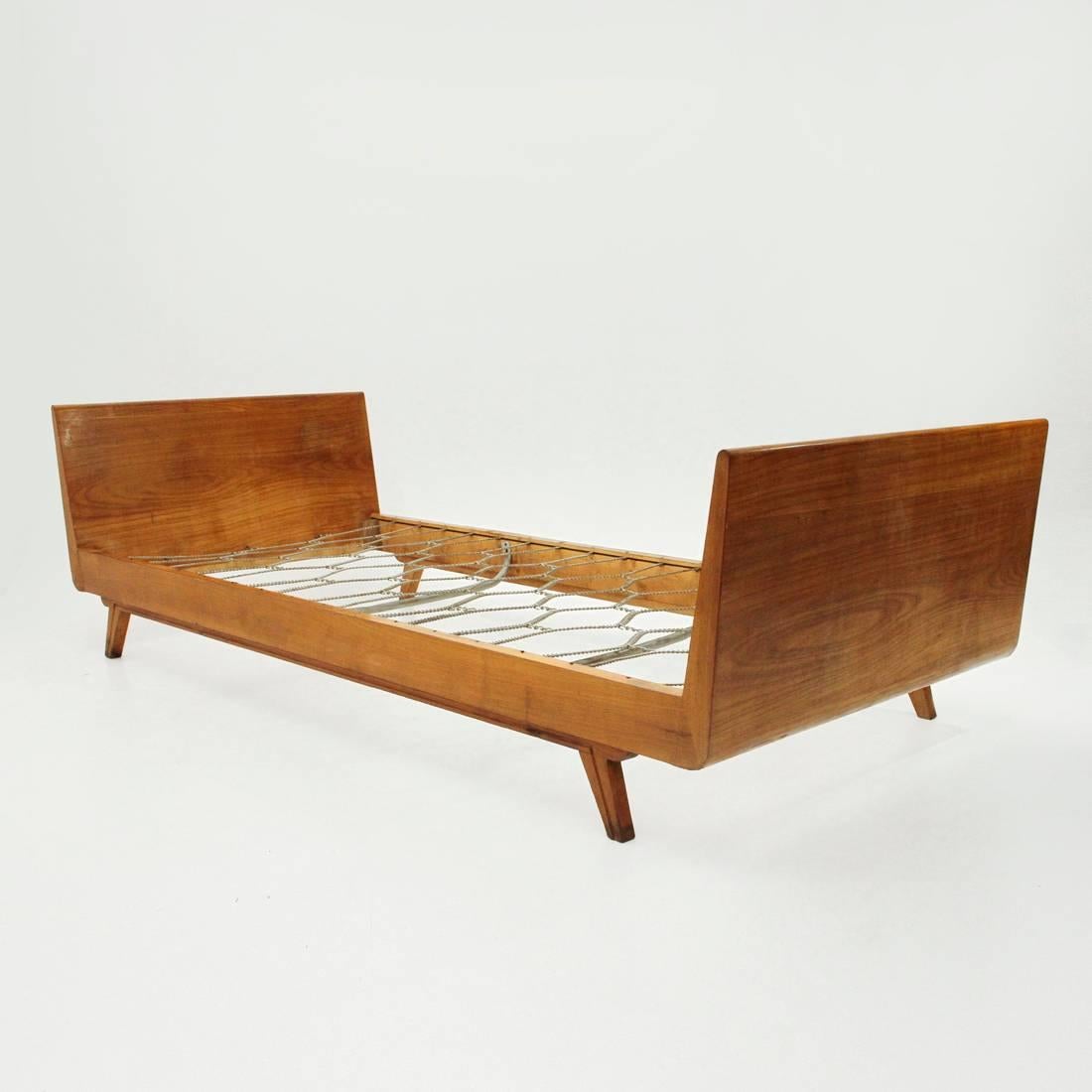 Italian Modernist Wooden Bed, 1950s 2