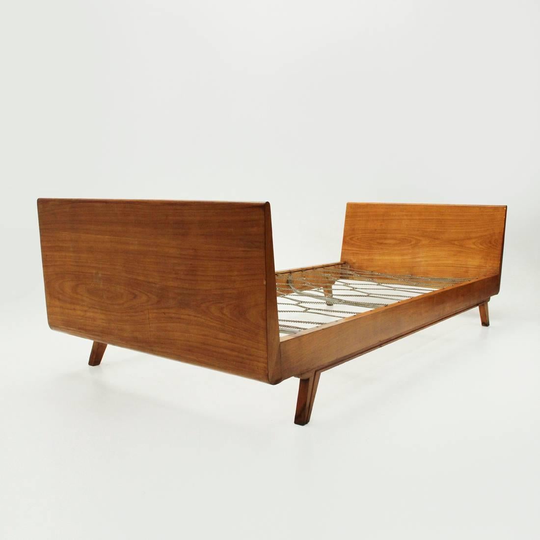 Italian Modernist Wooden Bed, 1950s 3