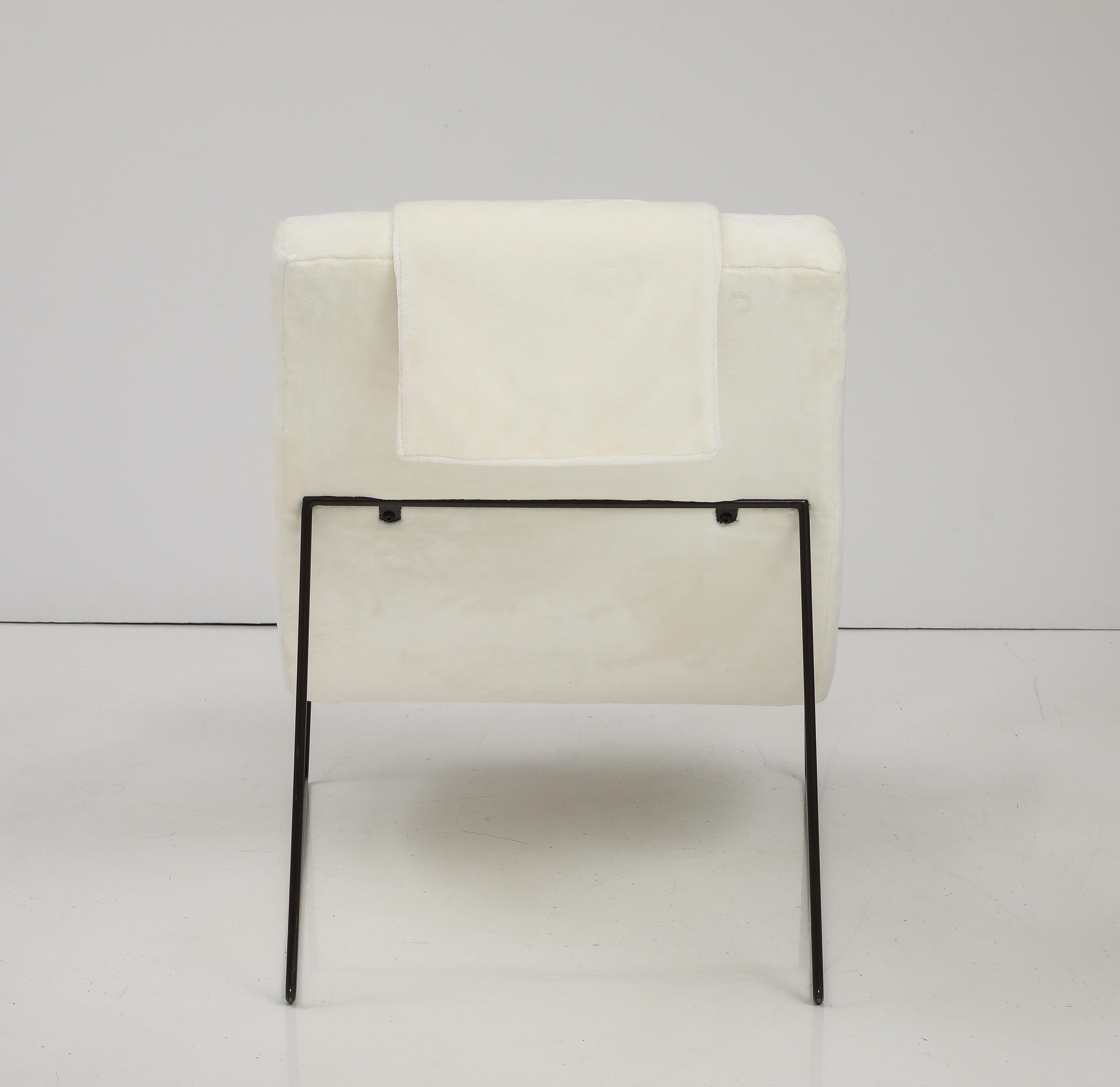 Tissu Chaise et pouf en fer forgé moderniste italien, Italie, vers 1960  en vente