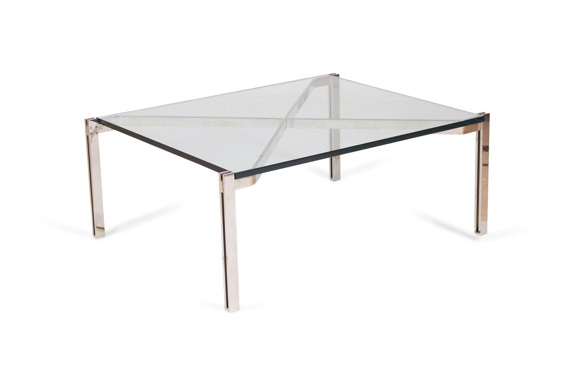 Italian Modernist 'X' Frame Steel and Glass Coffee Table 'Manner of B&B Italia' In Good Condition For Sale In New York, NY