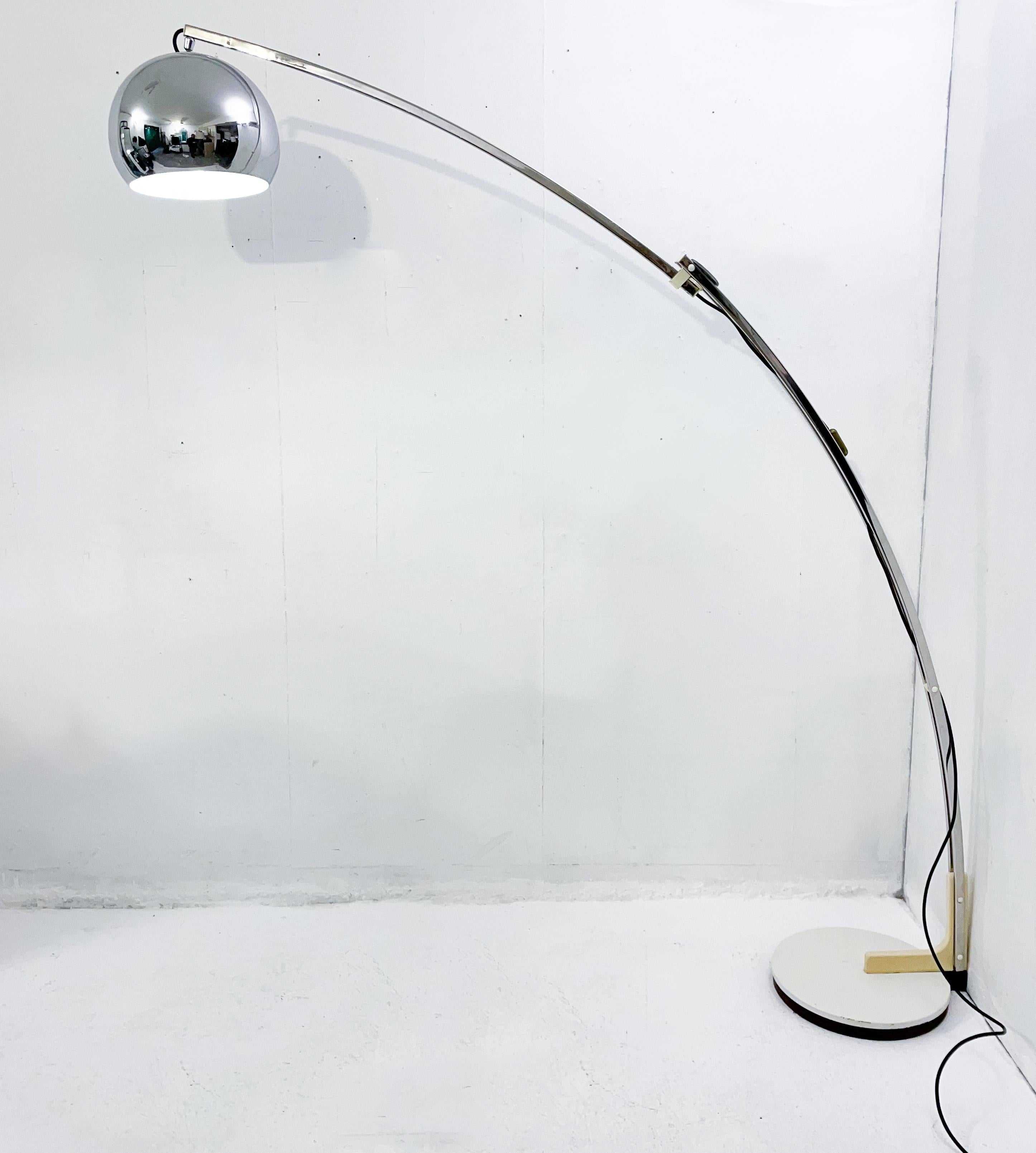 Late 20th Century Italian Modular Arc Floor Lamp, 1980s For Sale