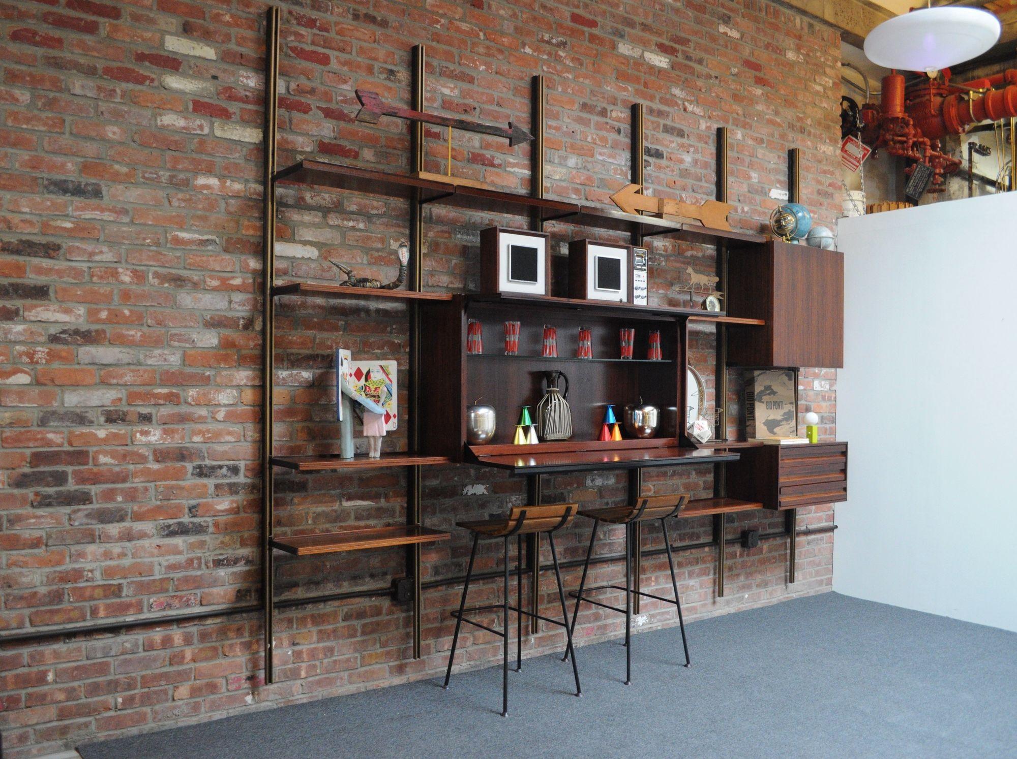 Mueble librería modular italiano de palisandro de Osvaldo Borsani para Tecno en venta 9