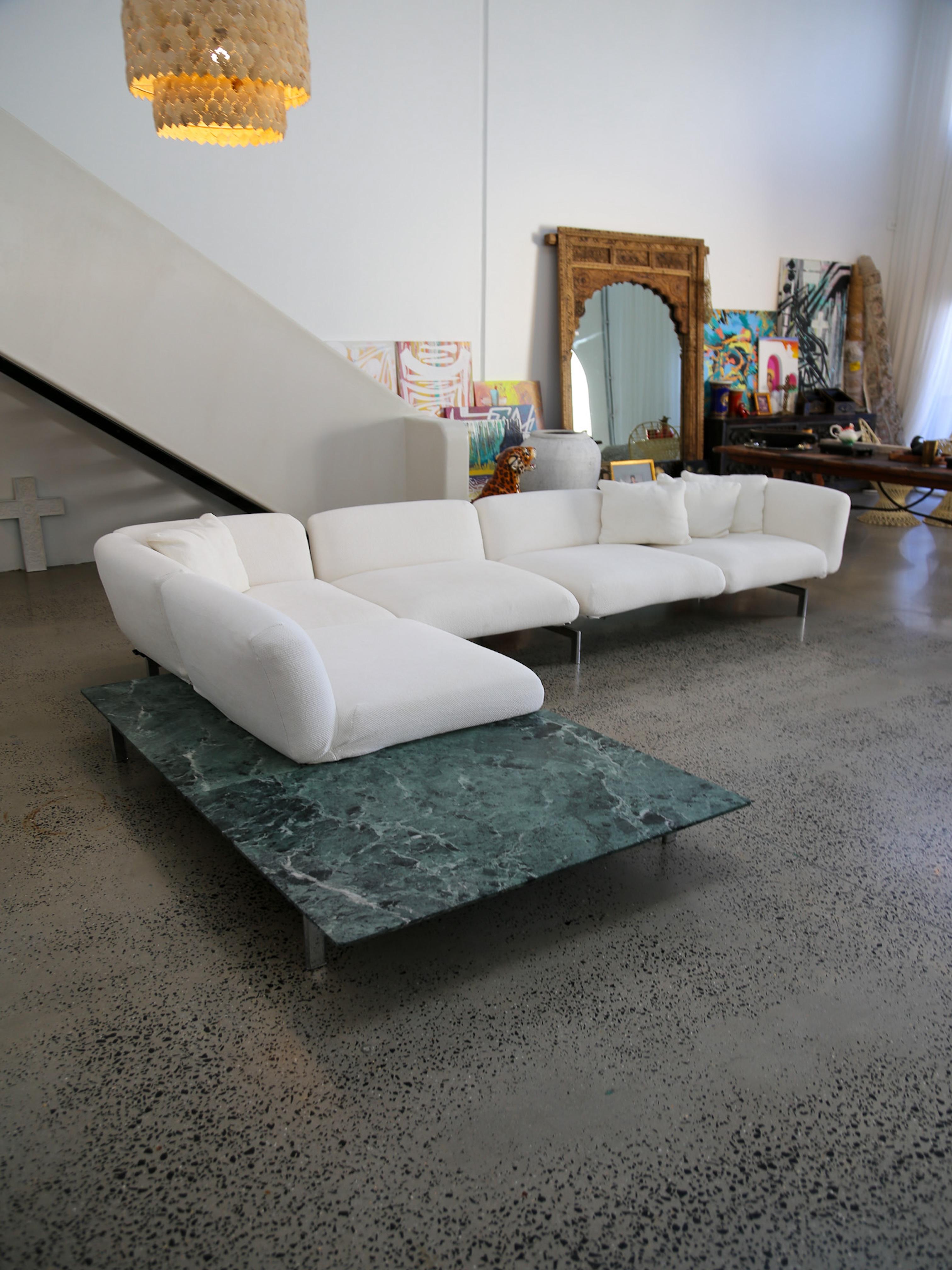 Fin du 20e siècle Canapé modulaire italien de Piero Lissoni pour Knoll  Système Avio avec base en marbre en vente