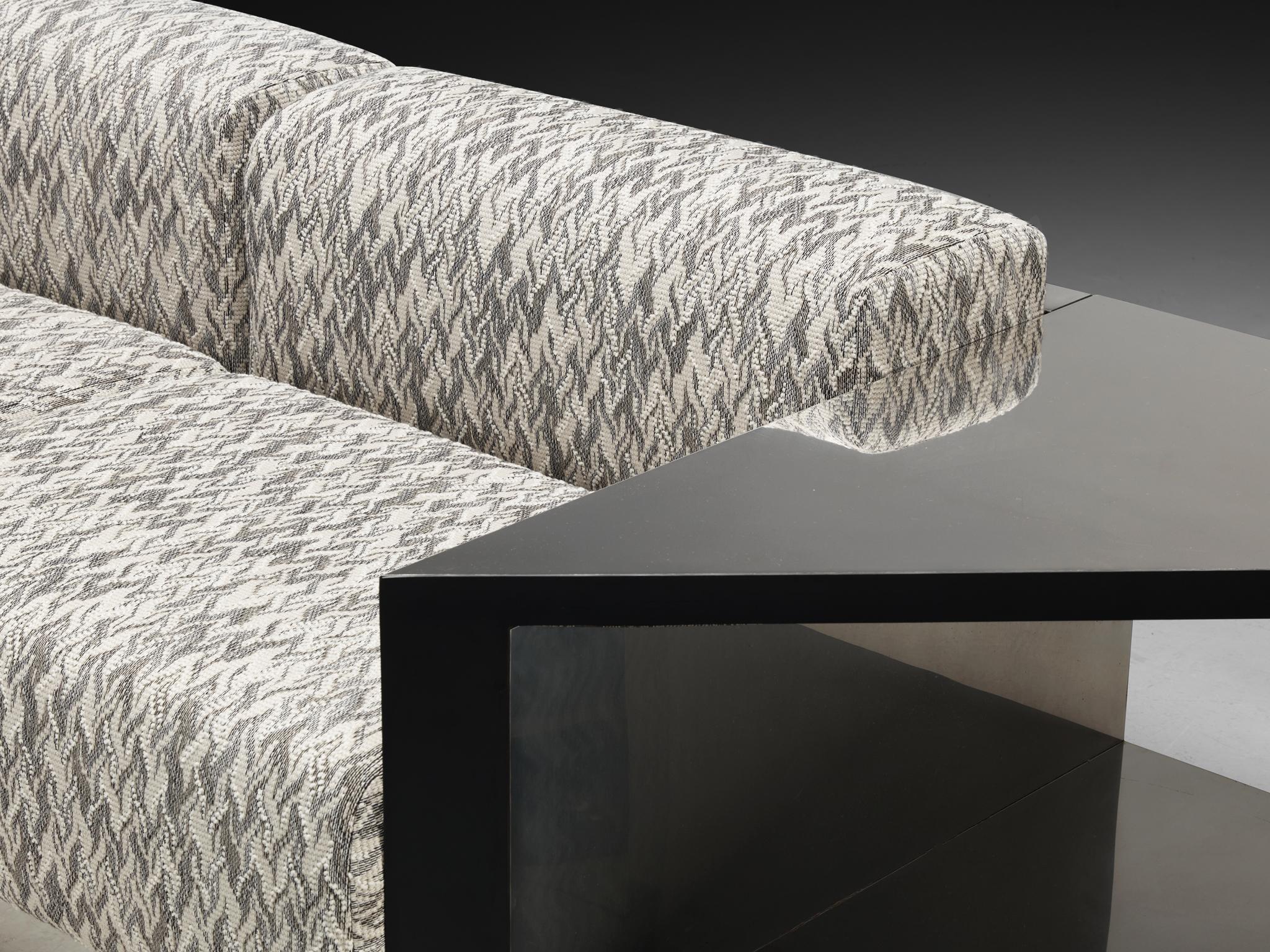 Italian Modular Sofa in Metal and Patterned Grey Fabric For Sale 5