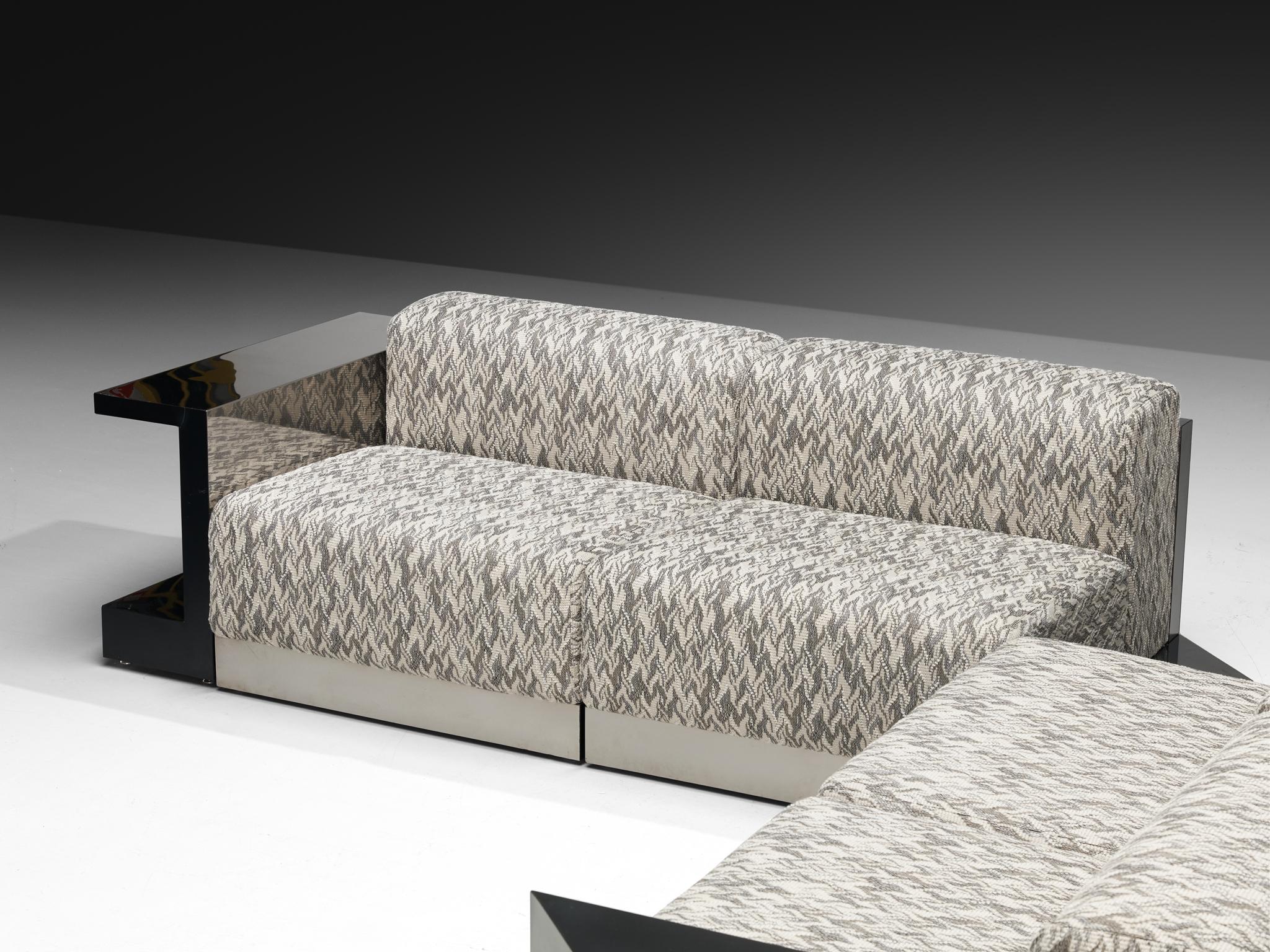 Italian Modular Sofa in Metal and Patterned Grey Fabric For Sale 2