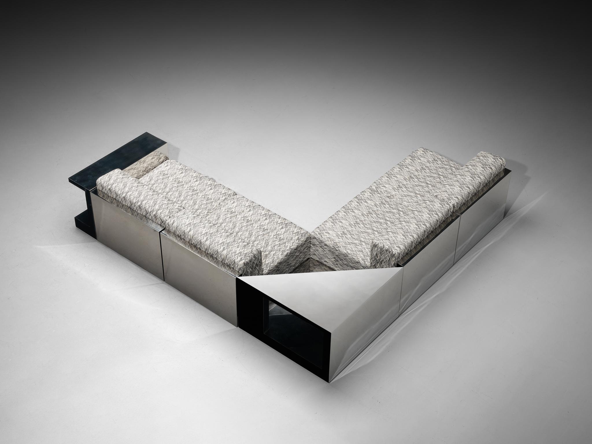 Italian Modular Sofa in Metal and Patterned Grey Fabric For Sale 3
