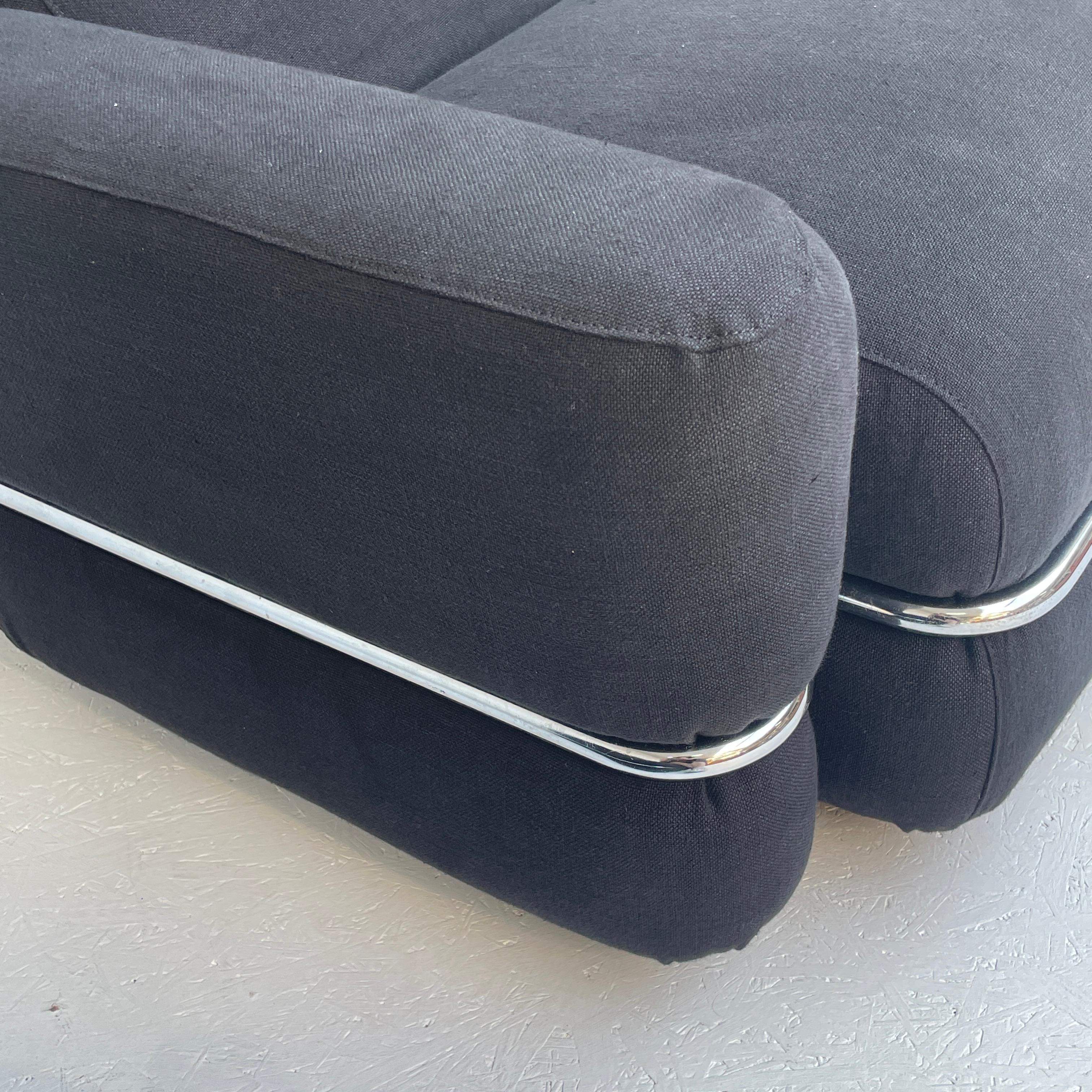 Italian Modular Sofa in Reupholstered Dark Blue Linnen 6