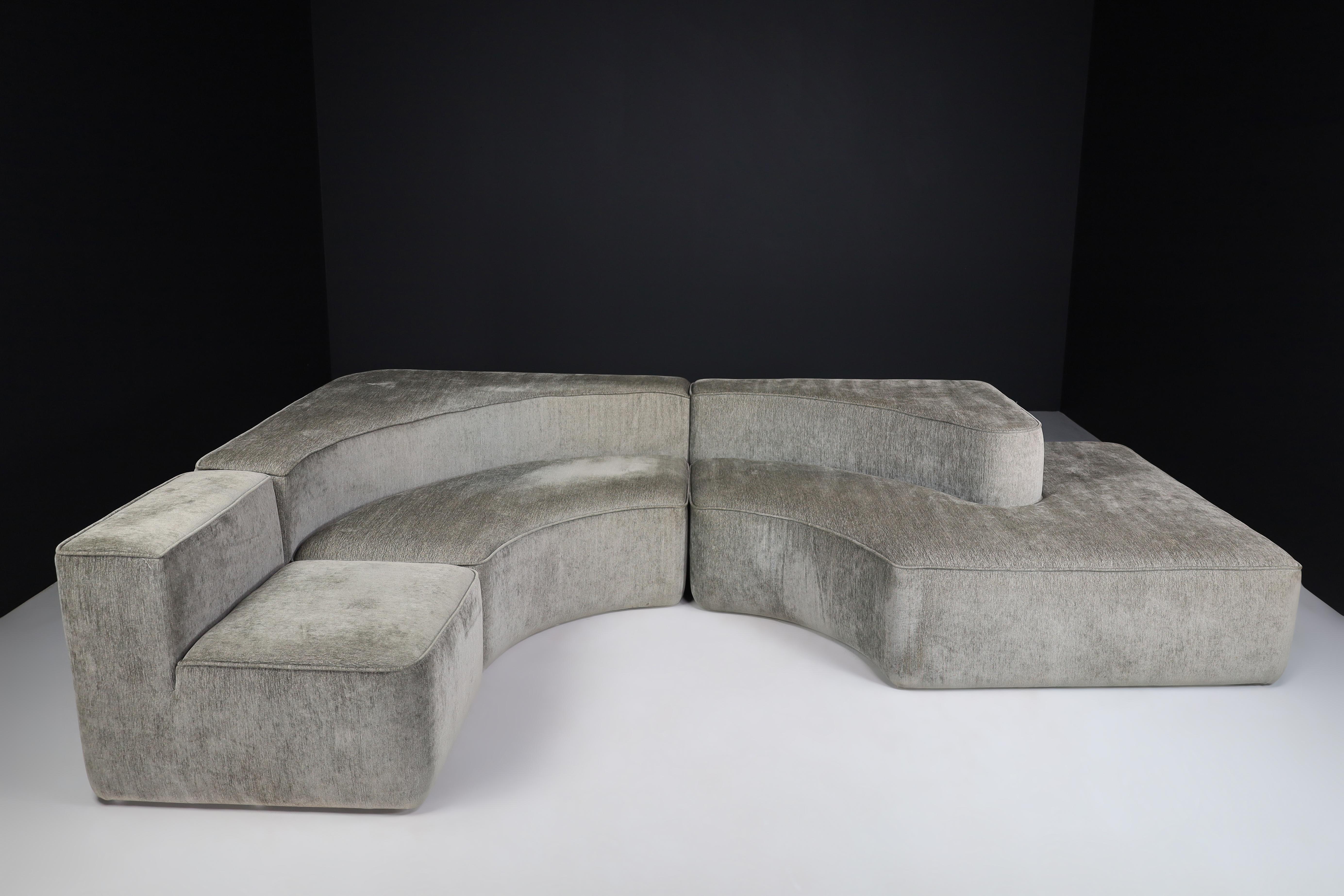 Italian Modular Sofa in the style of Pamio, Massari & Toso for Stillwood, Italy For Sale 8
