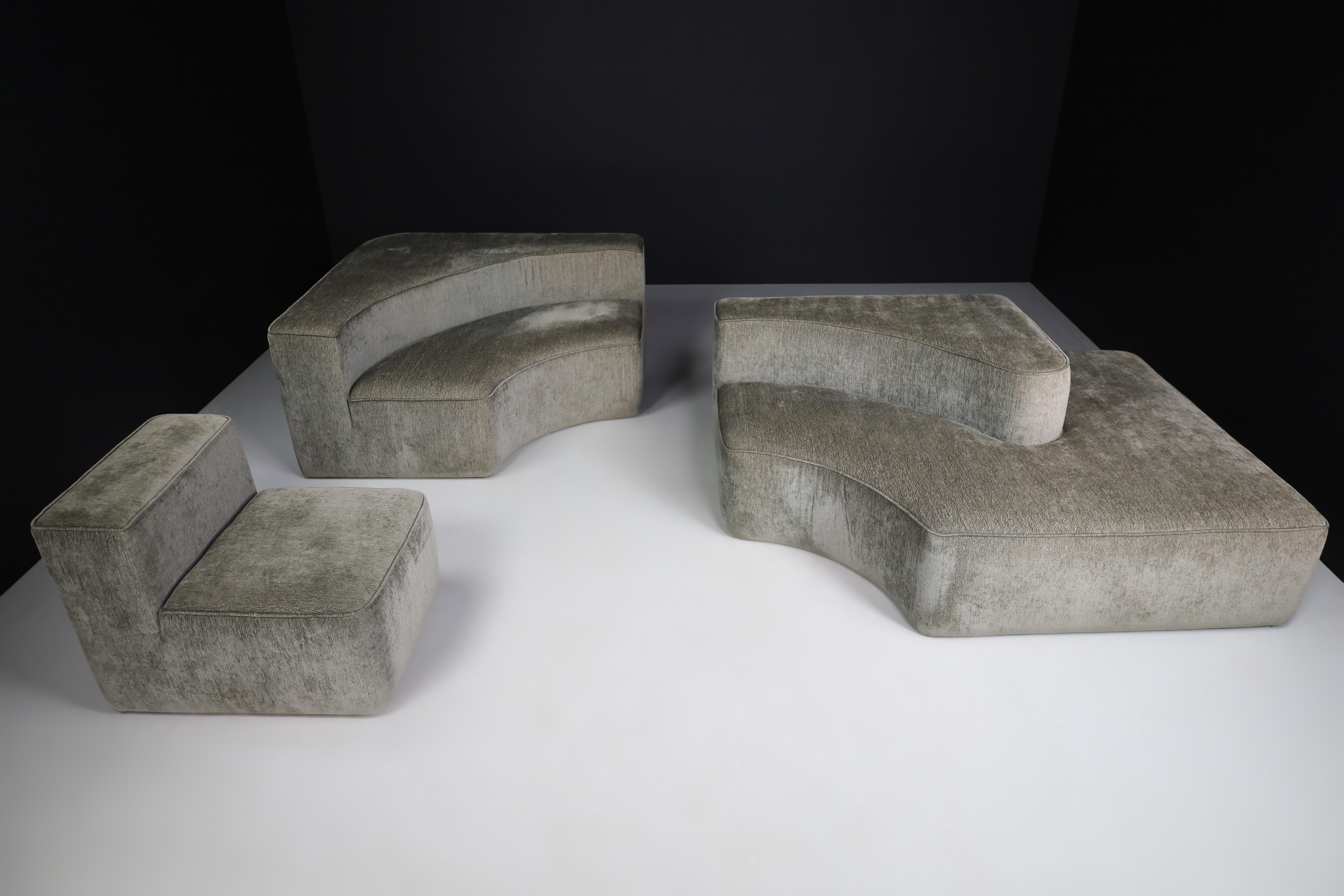 Modulares italienisches Sofa im Stil von Pamio, Massari & Toso für Stillwood, Italien (Italienisch) im Angebot
