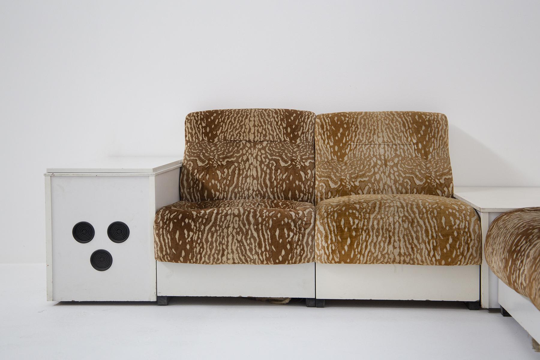 Italian Modular Sofa Space Age in Zebra Fabric with Bar 8