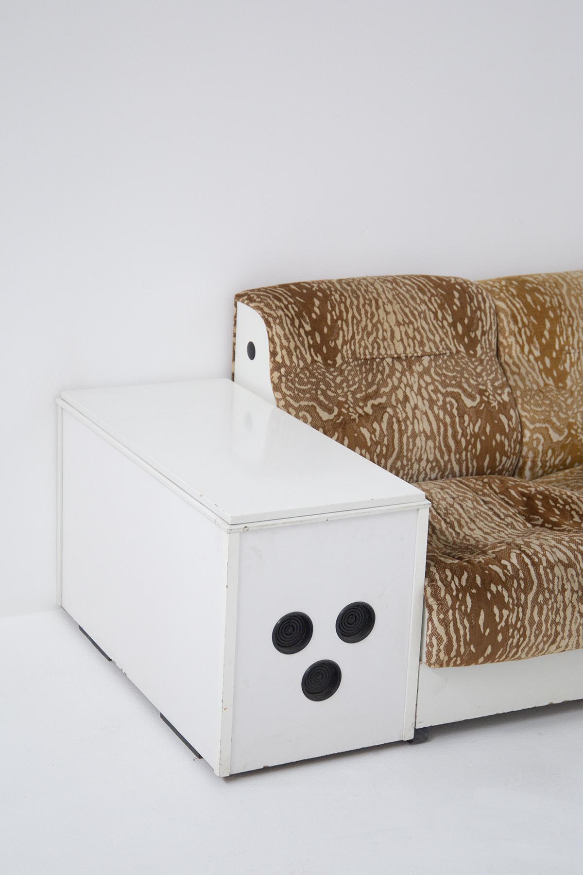 Italian Modular Sofa Space Age in Zebra Fabric with Bar 2