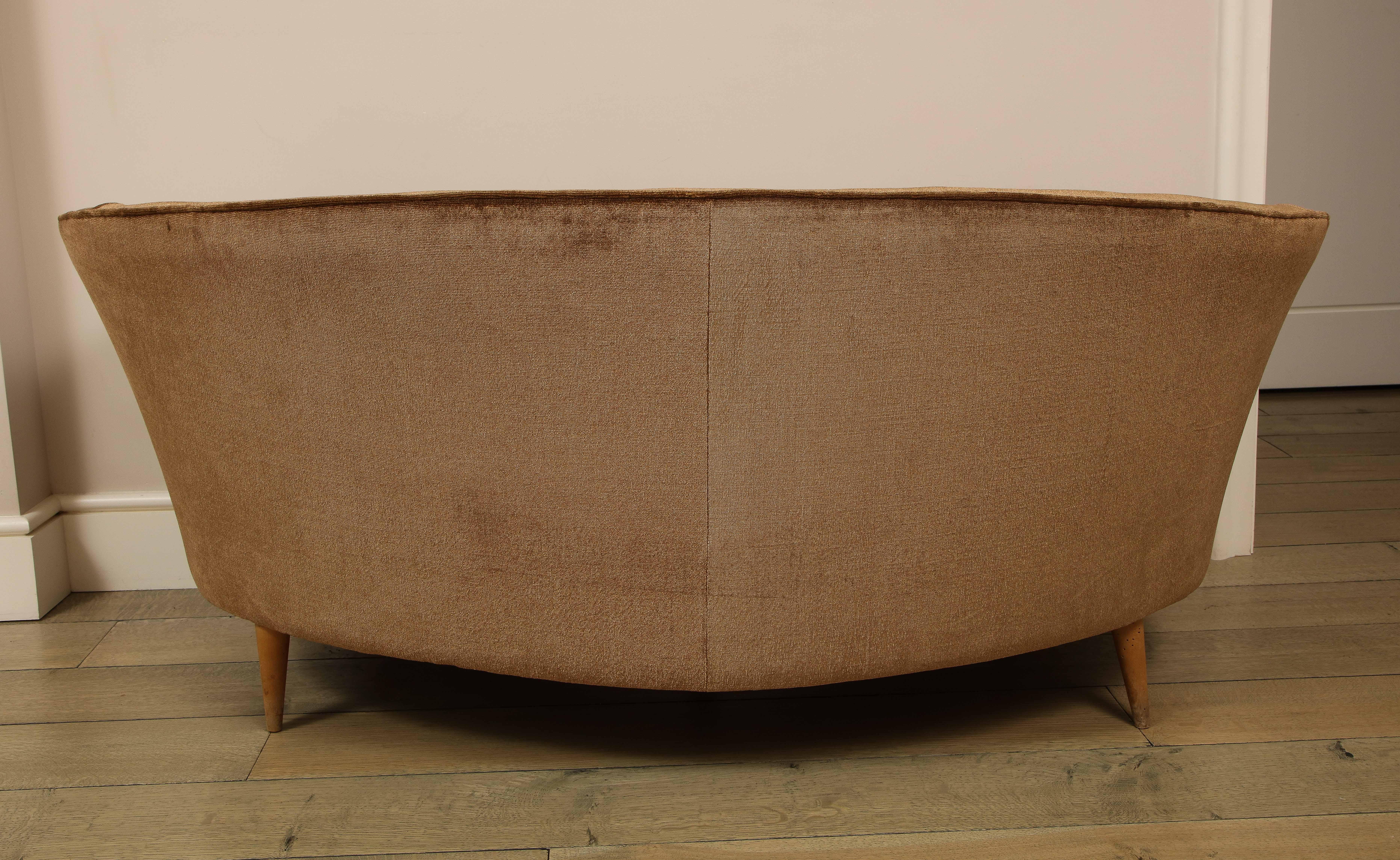 Mid-Century Modern Italian Mohair Settee Sofa, Brown, 1950s For Sale