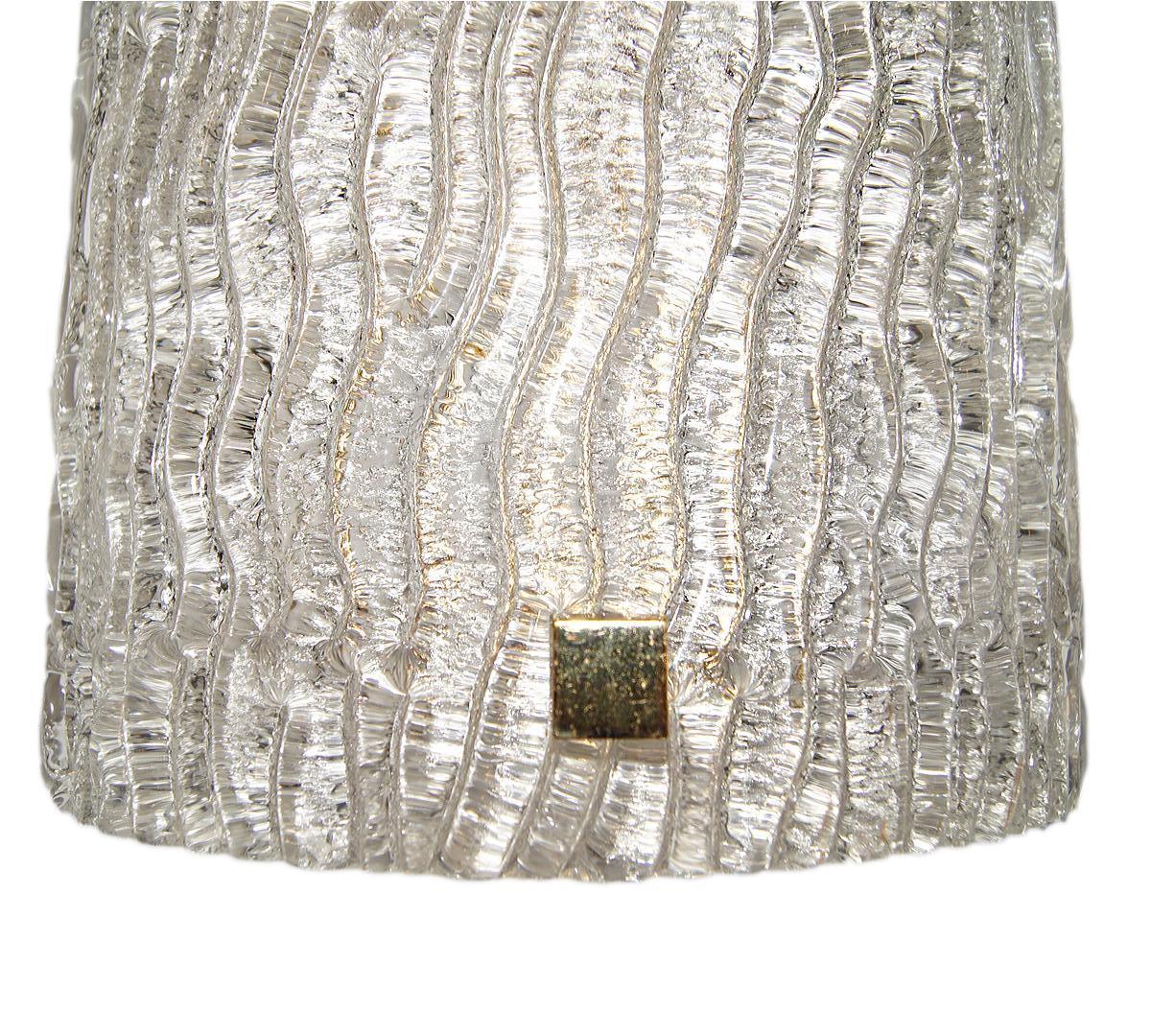 Luminaire encastré en verre moulé italien Bon état - En vente à New York, NY