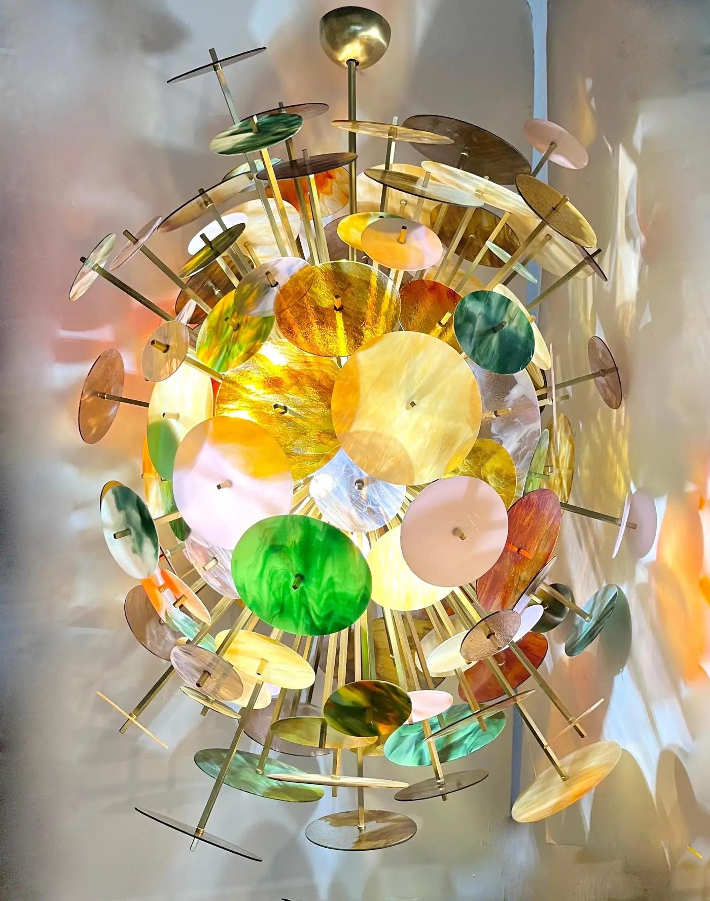 Italienische Monumental Gold Rosa Grün Murano Glas Oval Bronze Sputnik Kronleuchter im Angebot 5